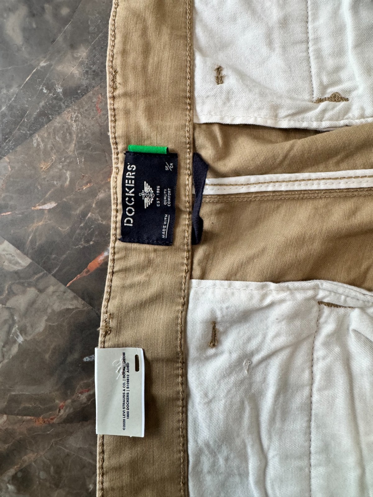 Dockers NWT Men’s Tapered Cargo Pants Khaki Casual Trousers 36×34