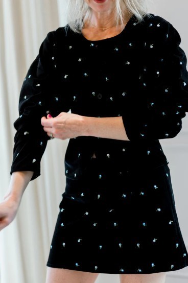 Marlies Grace Jackie Top Jacket Black Velvet Embroidered Size Medium