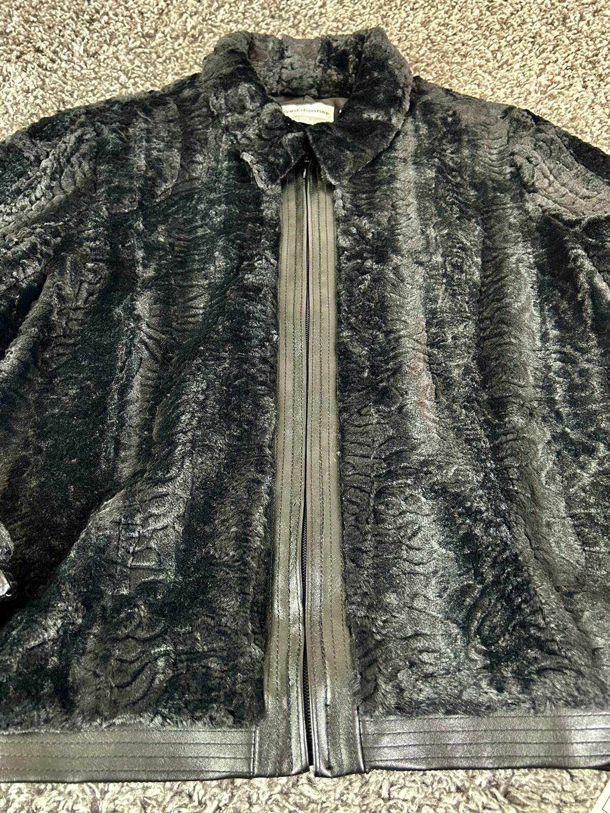 NWT Alfred Dunner Short Faux Fur Jacket Womens 10 Petite 10P Faux Leather Trim