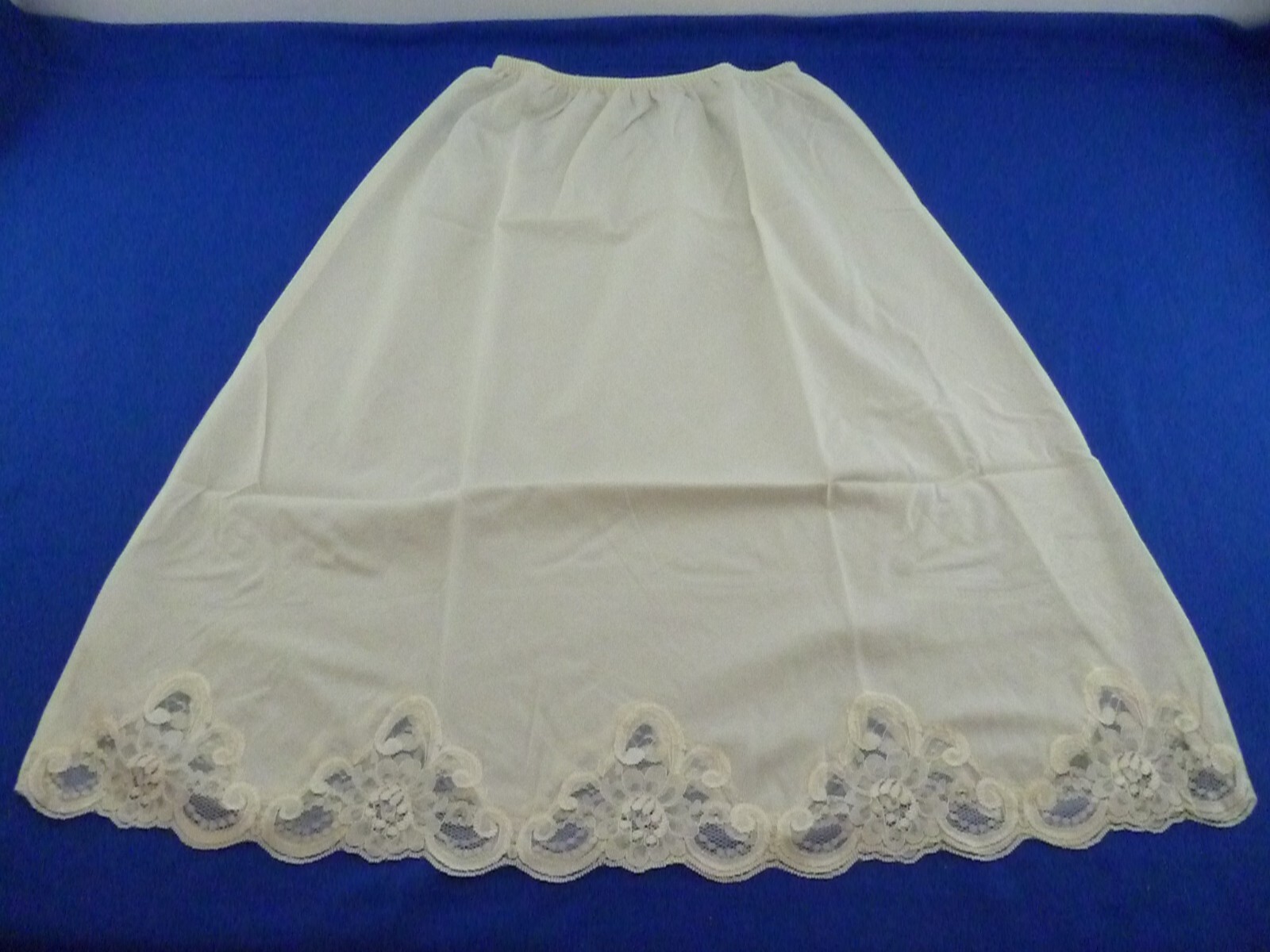 Velrose Irregular 27″ Cotton Batiste Half Slip (4538)