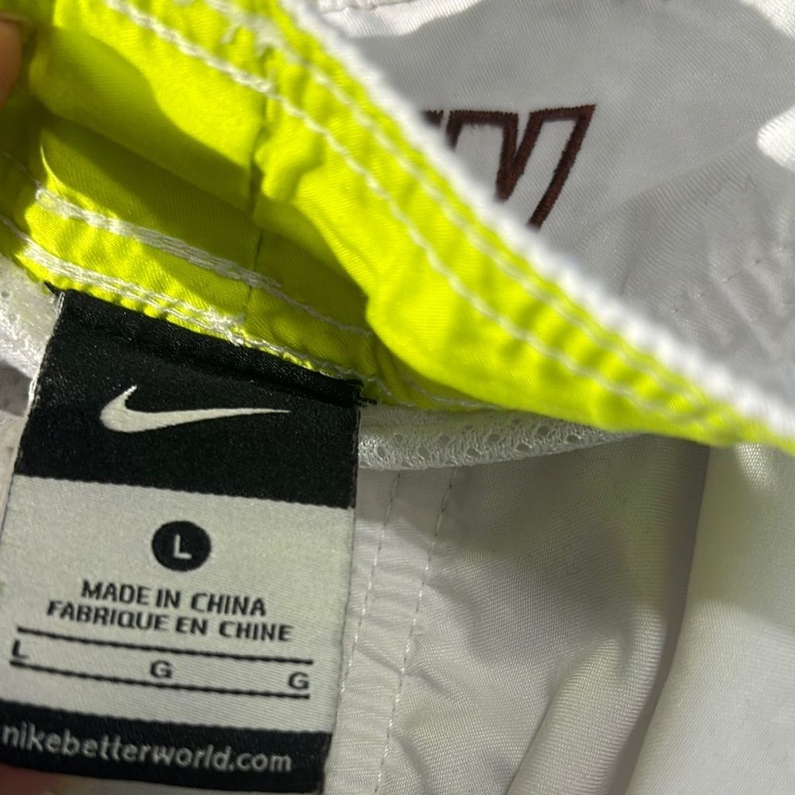 Nike Men’s White Core Solid Volley Swim Shorts Trunks Size Large L Good