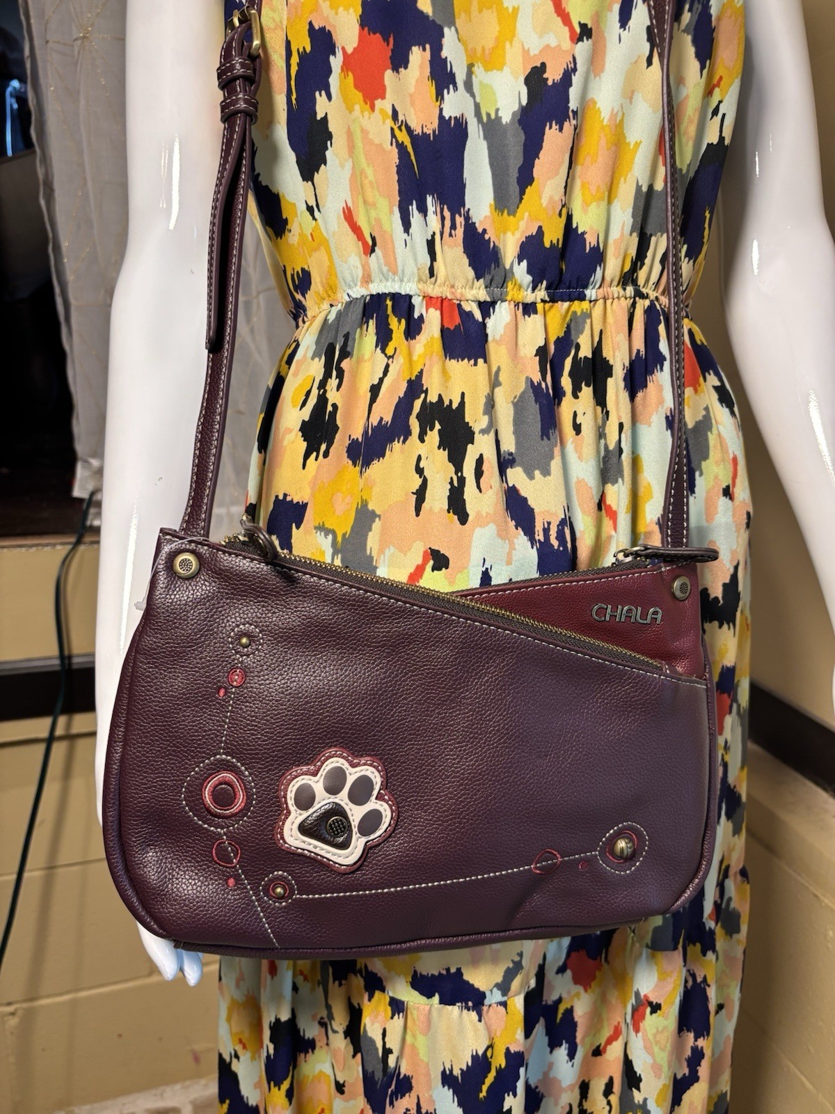 Chala Purple Paw Print Applique Crossbody Bag Zip Top Adjustable Strap Gold