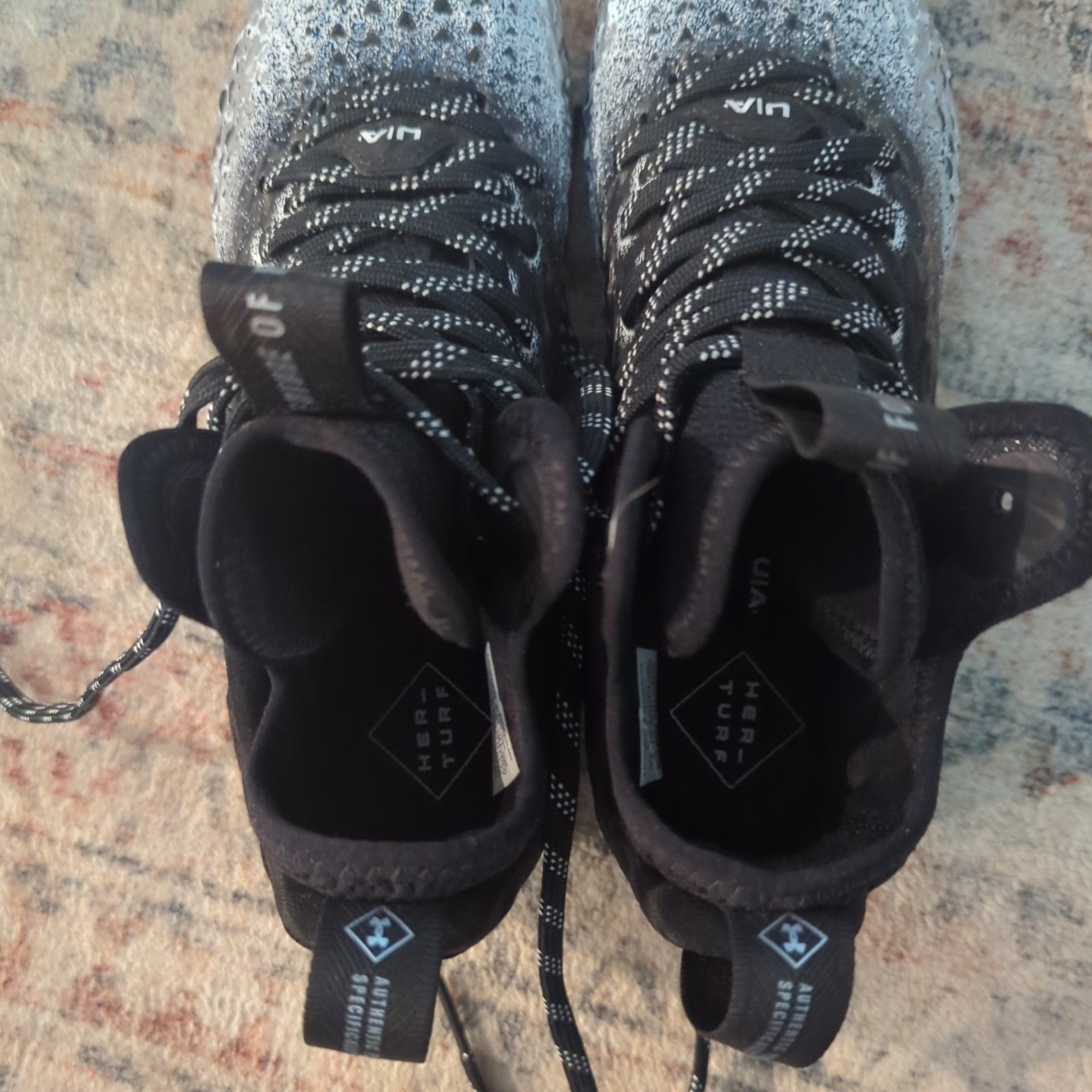 Under Armour Women’s Spotlight Clone Football Cleats Size 7.5