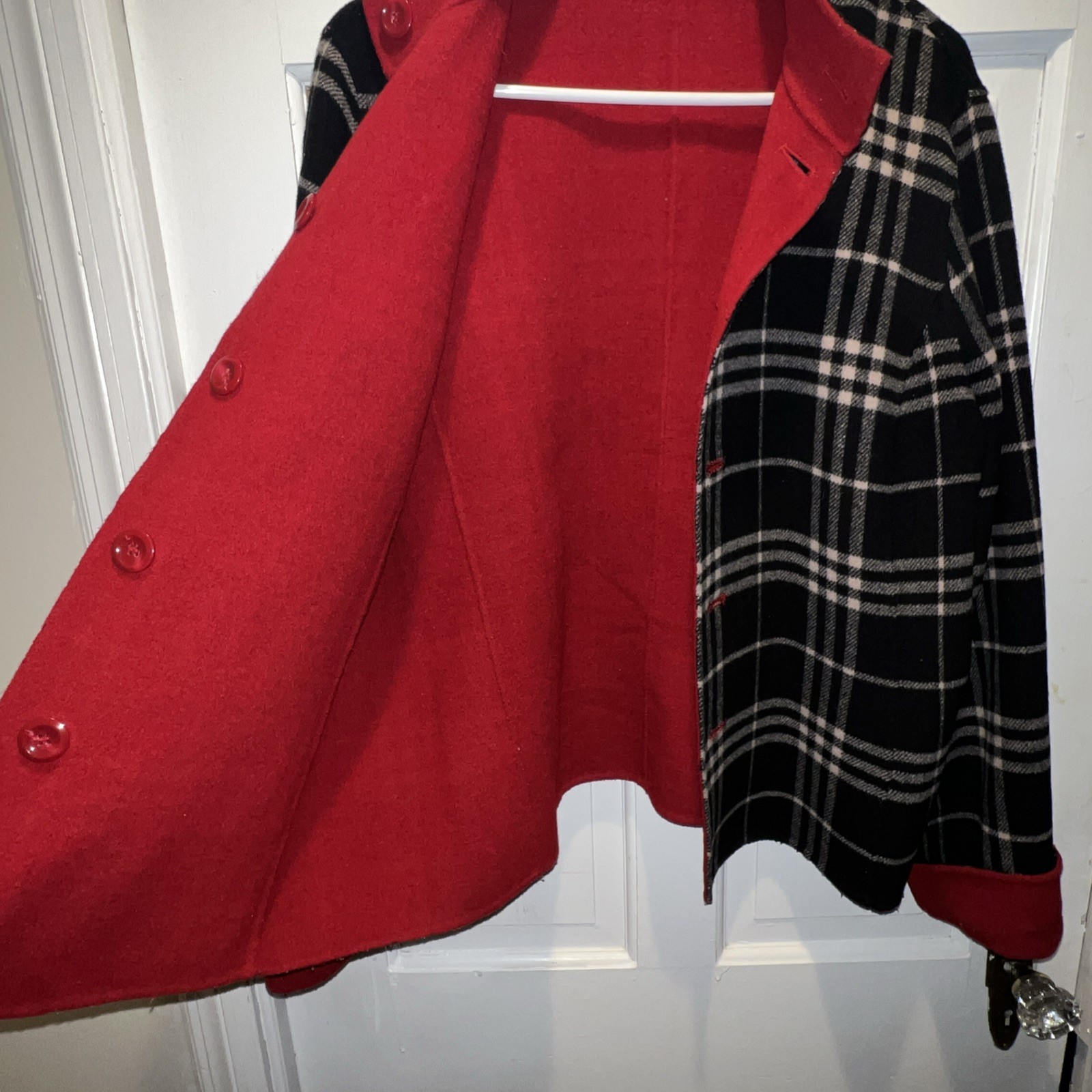 Unbranded No Size Label Black RED WHITE PLAID REVERSIBLE JACKET SIZE LARGE