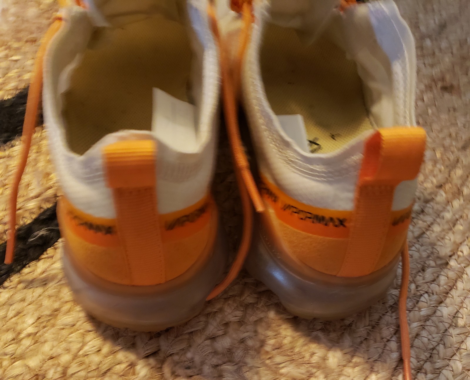 Nike Air VaporMax 2019 White Orange Peel Sz 7-1/2 (AR6632-102)