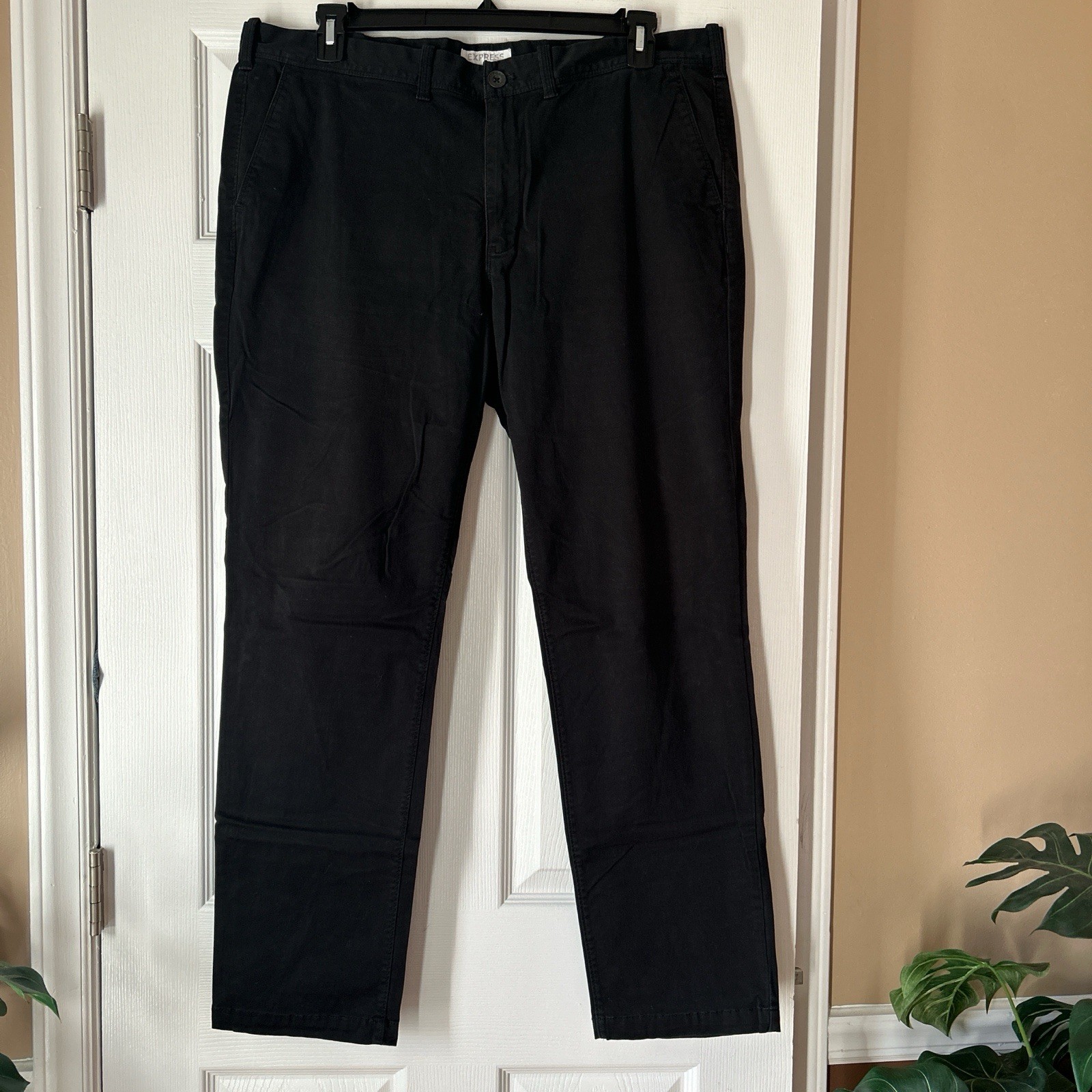Express Slim Men’s Black Denim Skinny Jeans 38W Stretch 5-Pocket Flat Front