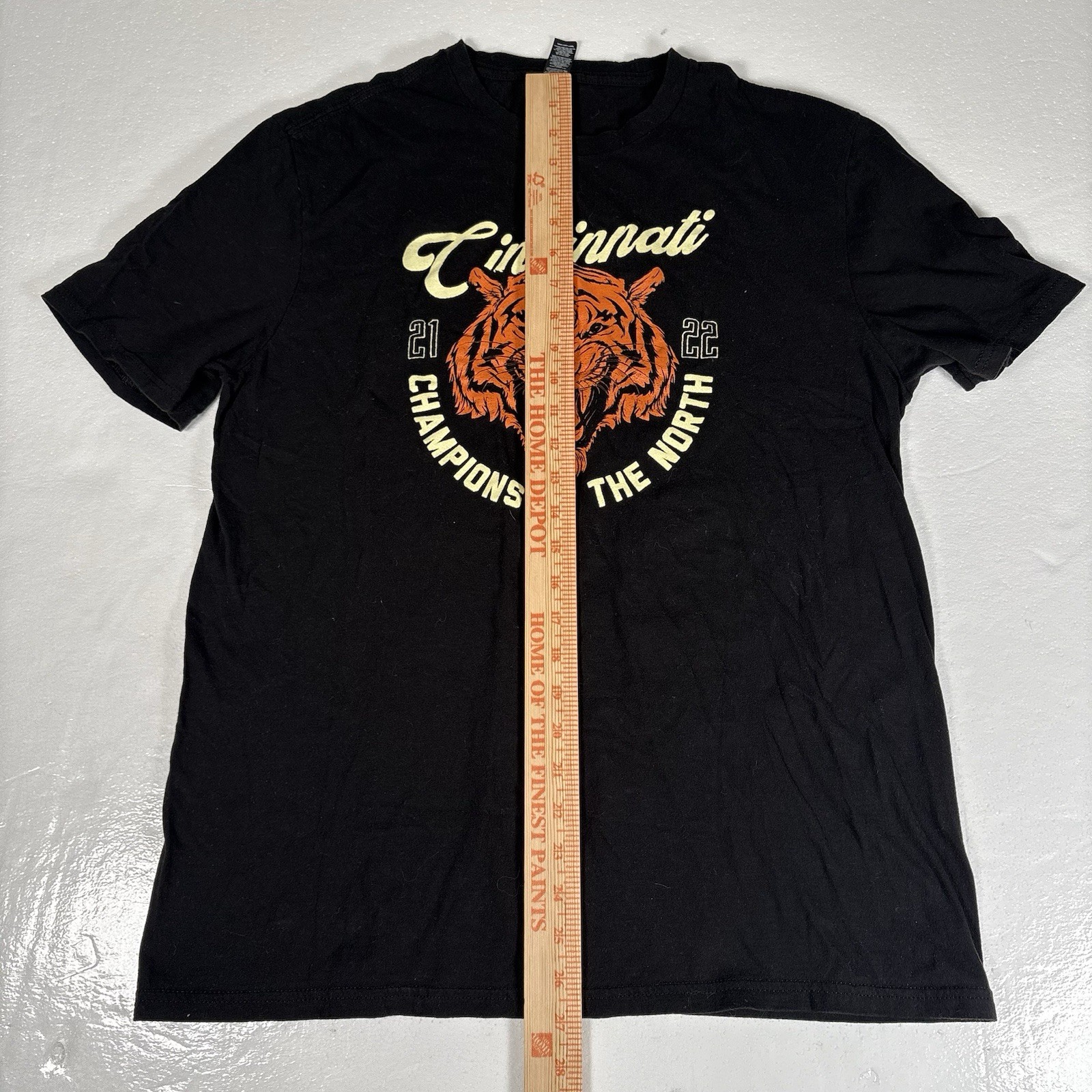 Cincinnati Bengals “Champions Of The North” 21-22 Adult Large Black Tshirt NFL