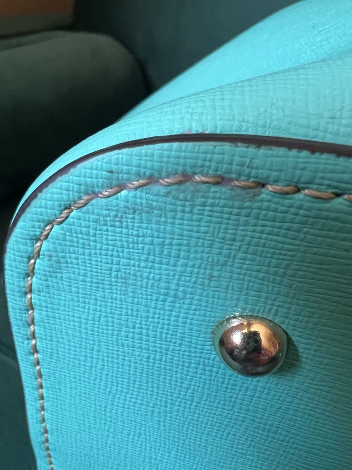 Dooney and Bourke Saffiano leather Barlow bag In Spearmint🎀