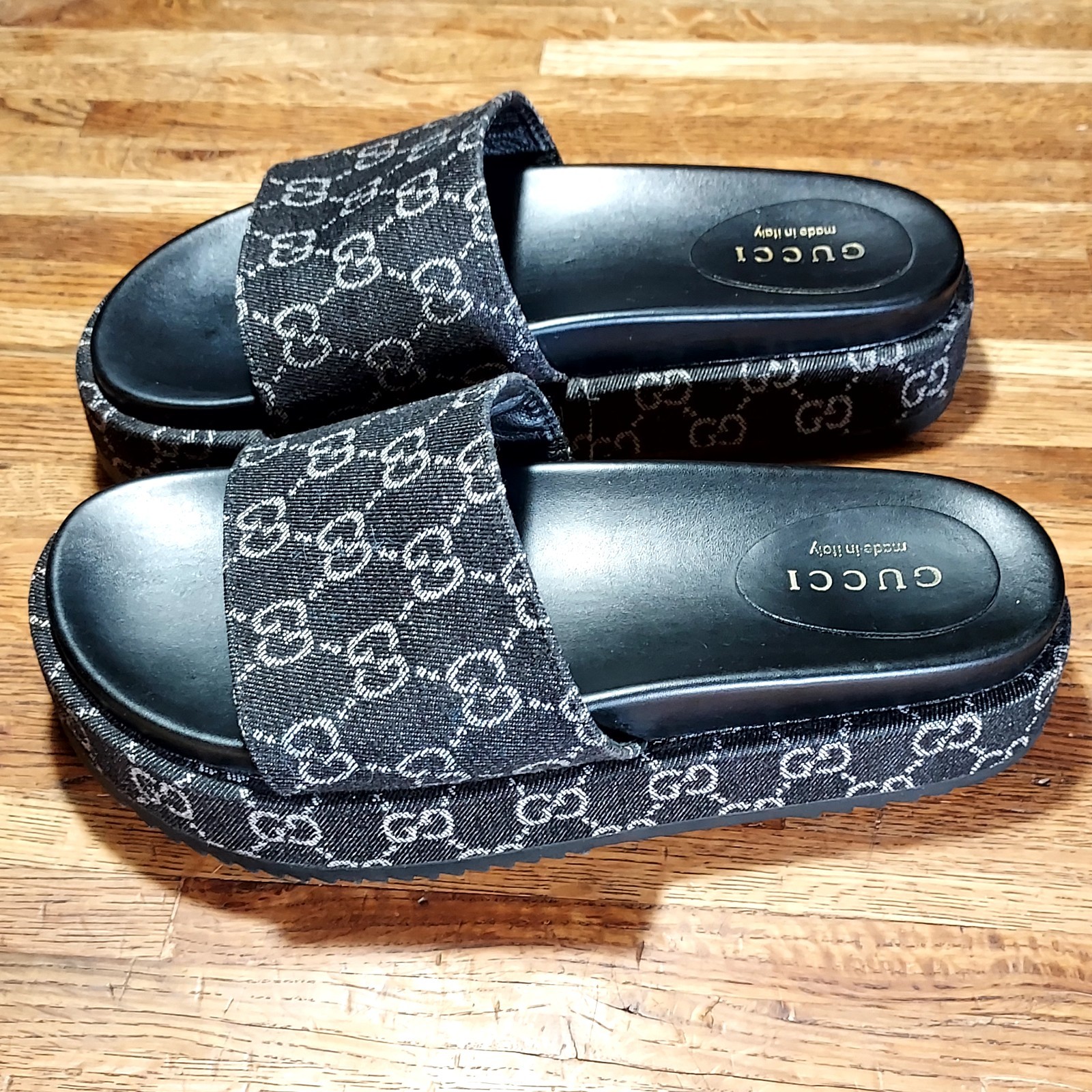 Gucci Angelina GG Monogram Platform Slides Size 39/US 9