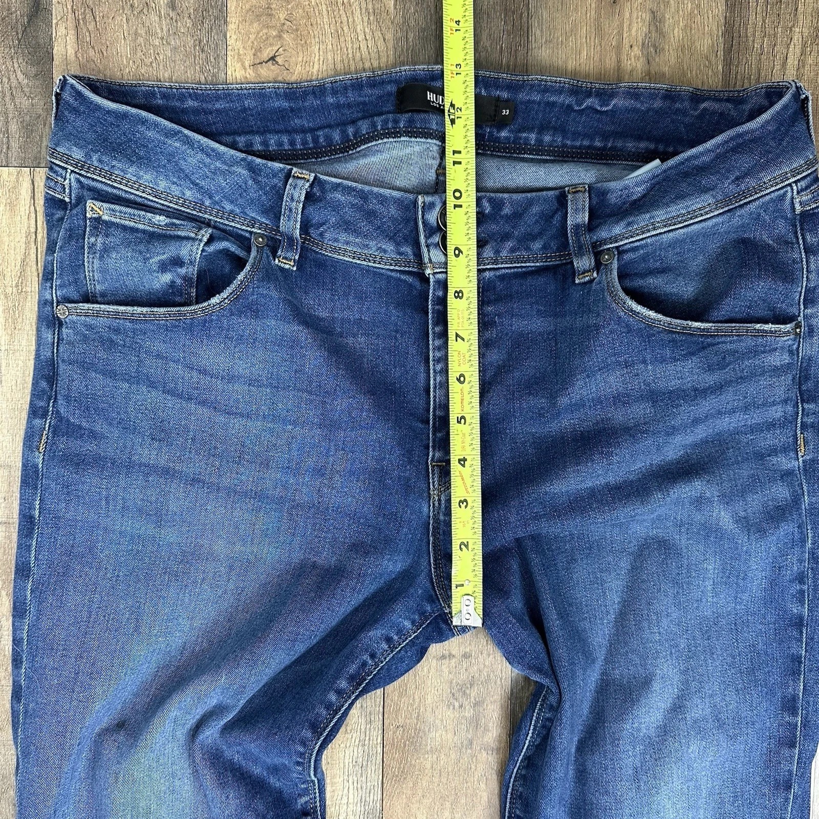 Hudson Women’s Flap Pocket Medium Wash Skinny Jeans Style WM422DDA Size 33
