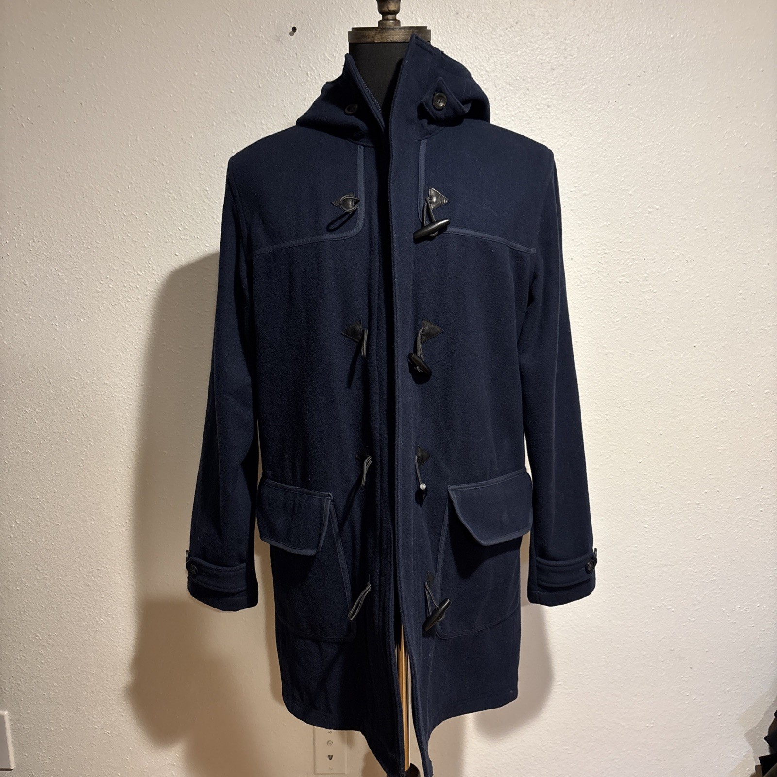 Levi’s Wool Blend Duffel Coat Jacket Men’s Large Navy Blue Quilted Zipper Toggle