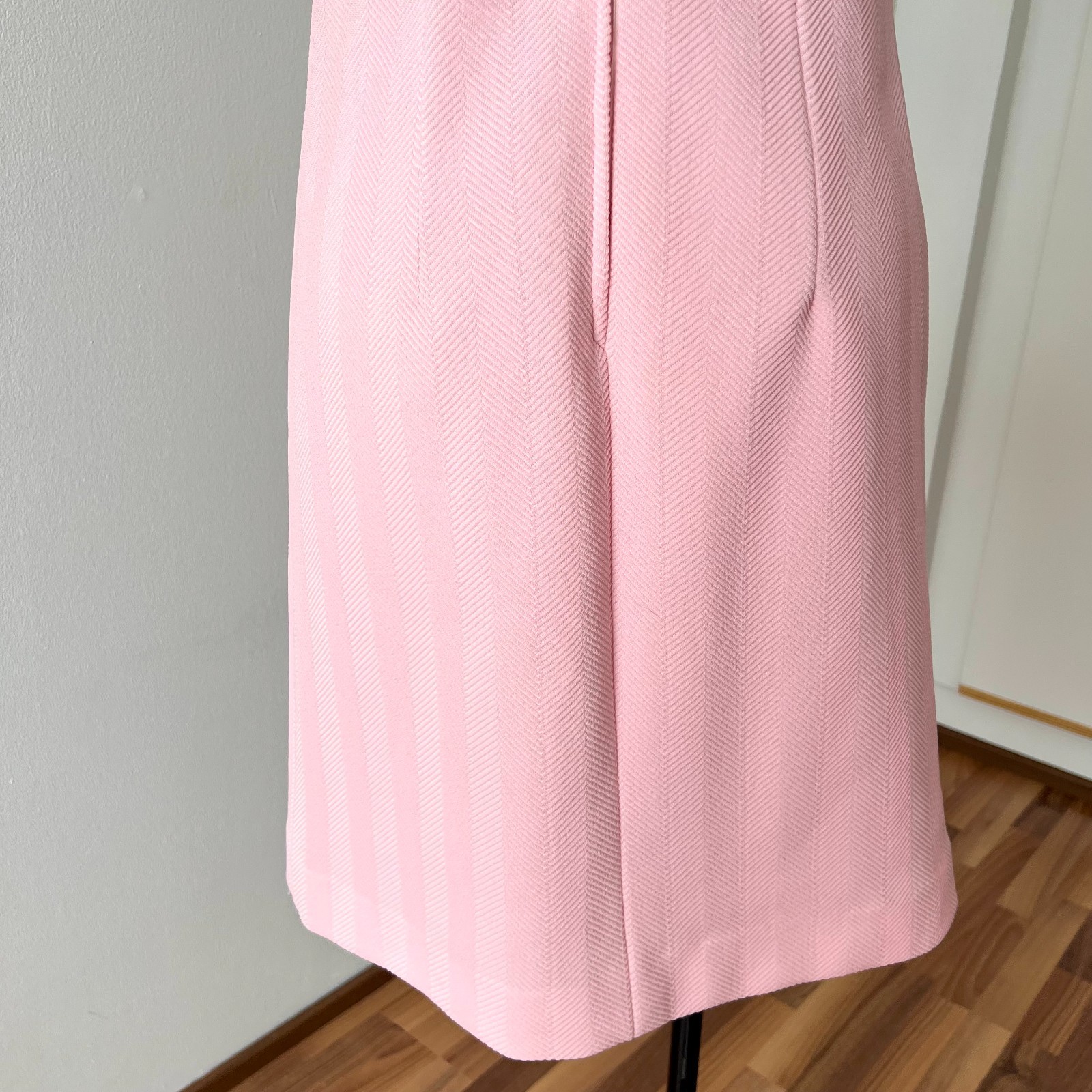 60s 70s Pink Mod Shift Mini Dress Sleeveless Aline Twiggy Style Go Go Space Age