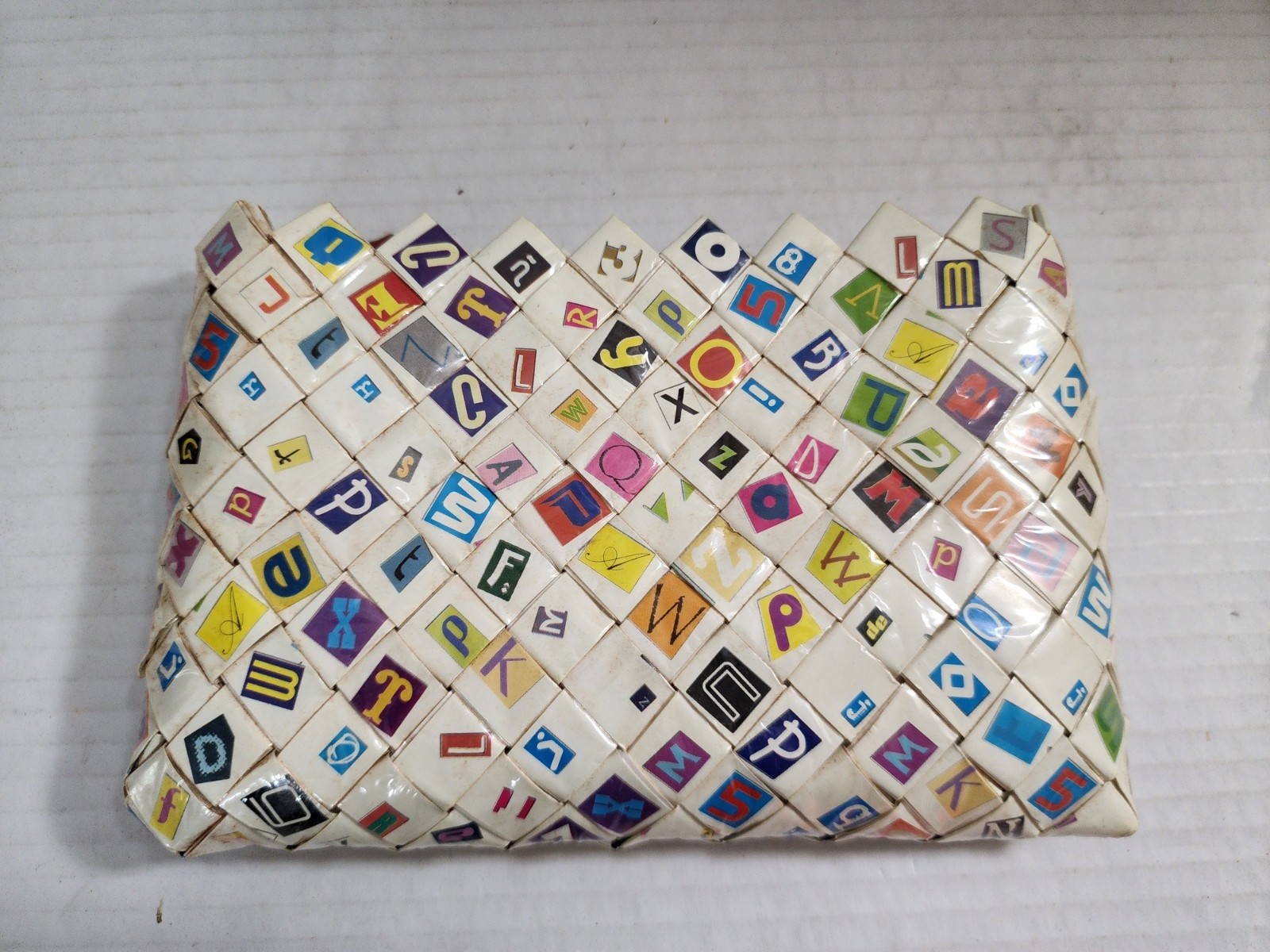 AUTHENTIC NAHUI OLLIN ZIP POUCH /BRAND NEW/ WHITE W/ LETTER’S & #’S