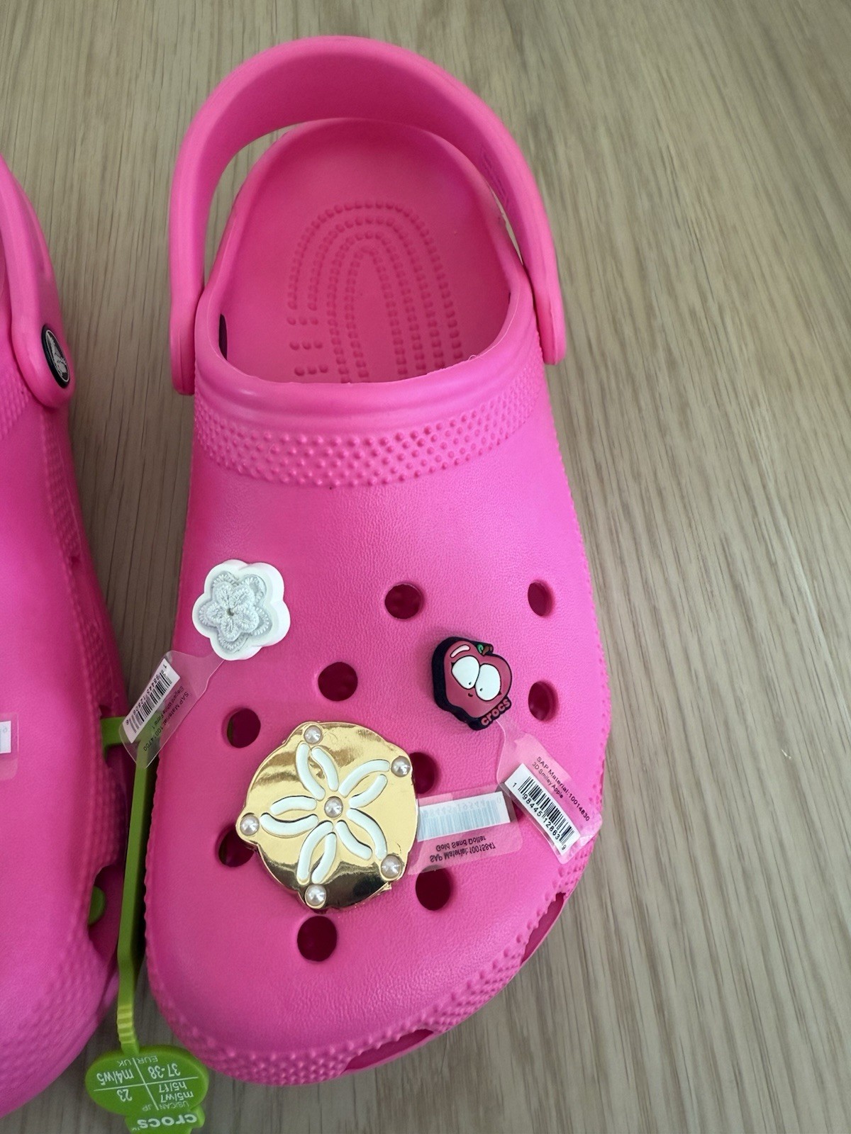 Crocs Classic Pink Crush Size W7. Free Charms Included