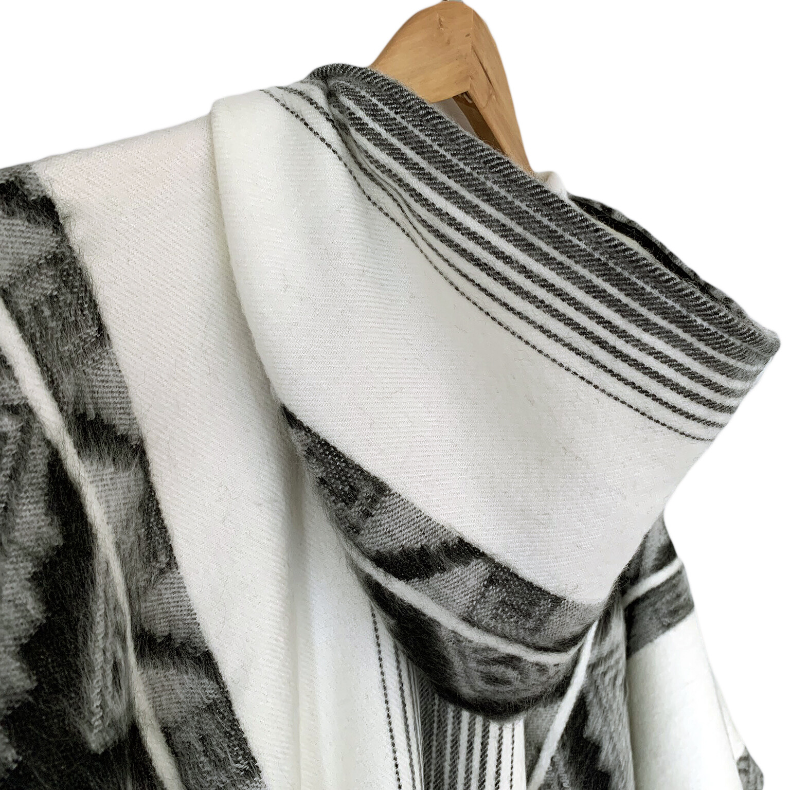 Lightweight BABY ALPACA Wool Hooded Poncho Pullover UNISEX Handmade in Ecuador