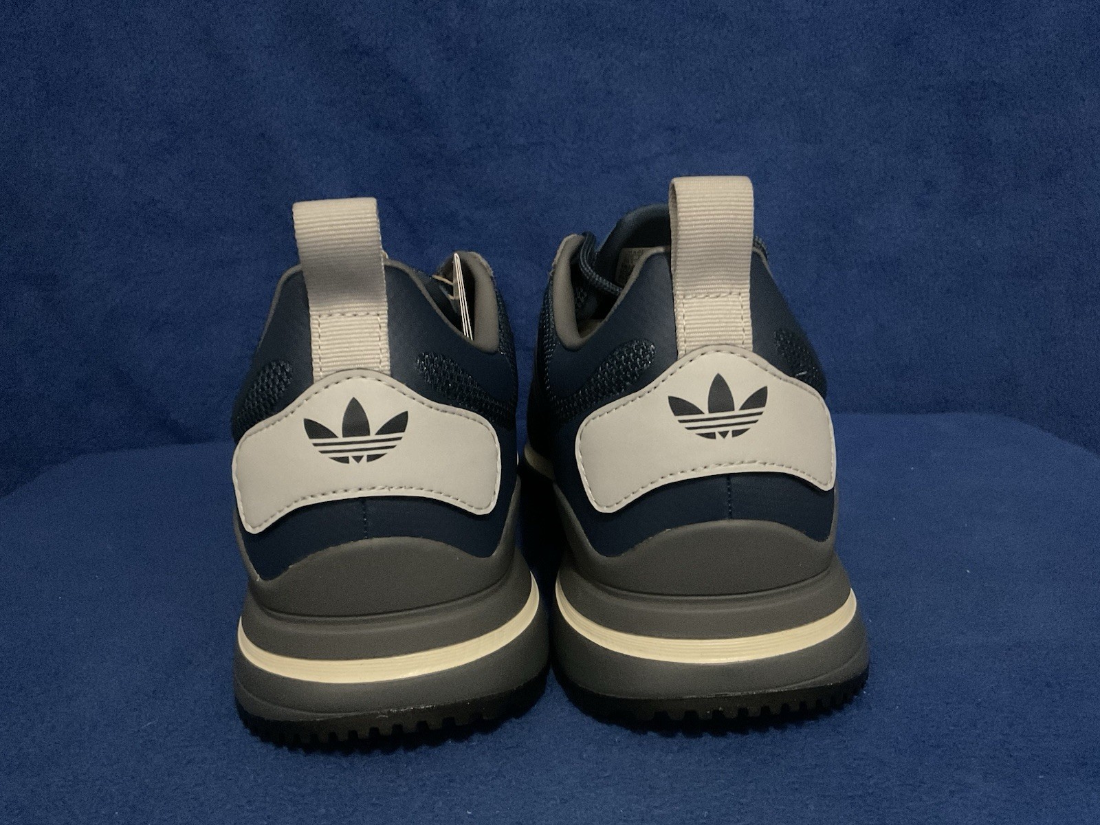 Size 13 – Adidas ZX 700 HD