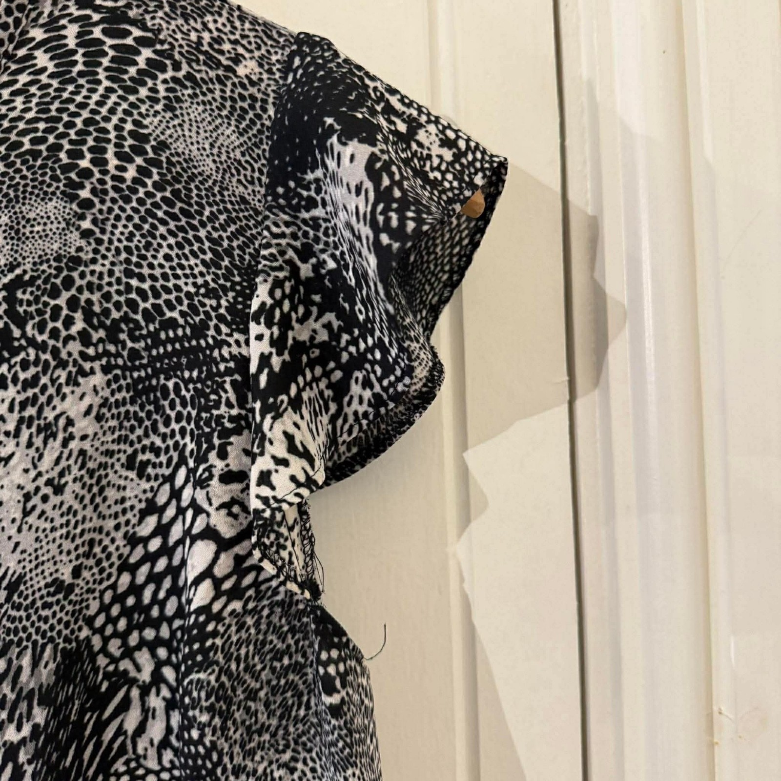 Atmosphere Black & White Animal Print Blouse Short Butterfly Sleeves UK 8