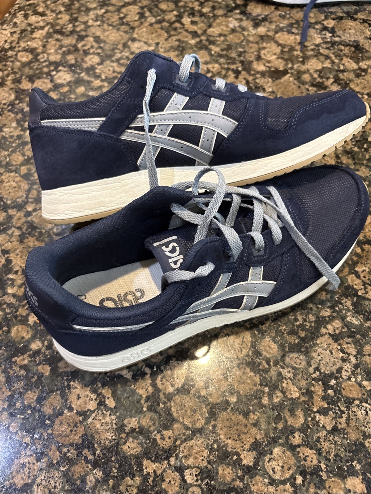 Size 11 – ASICS Lyte Classic Midnight/Sheet Rock