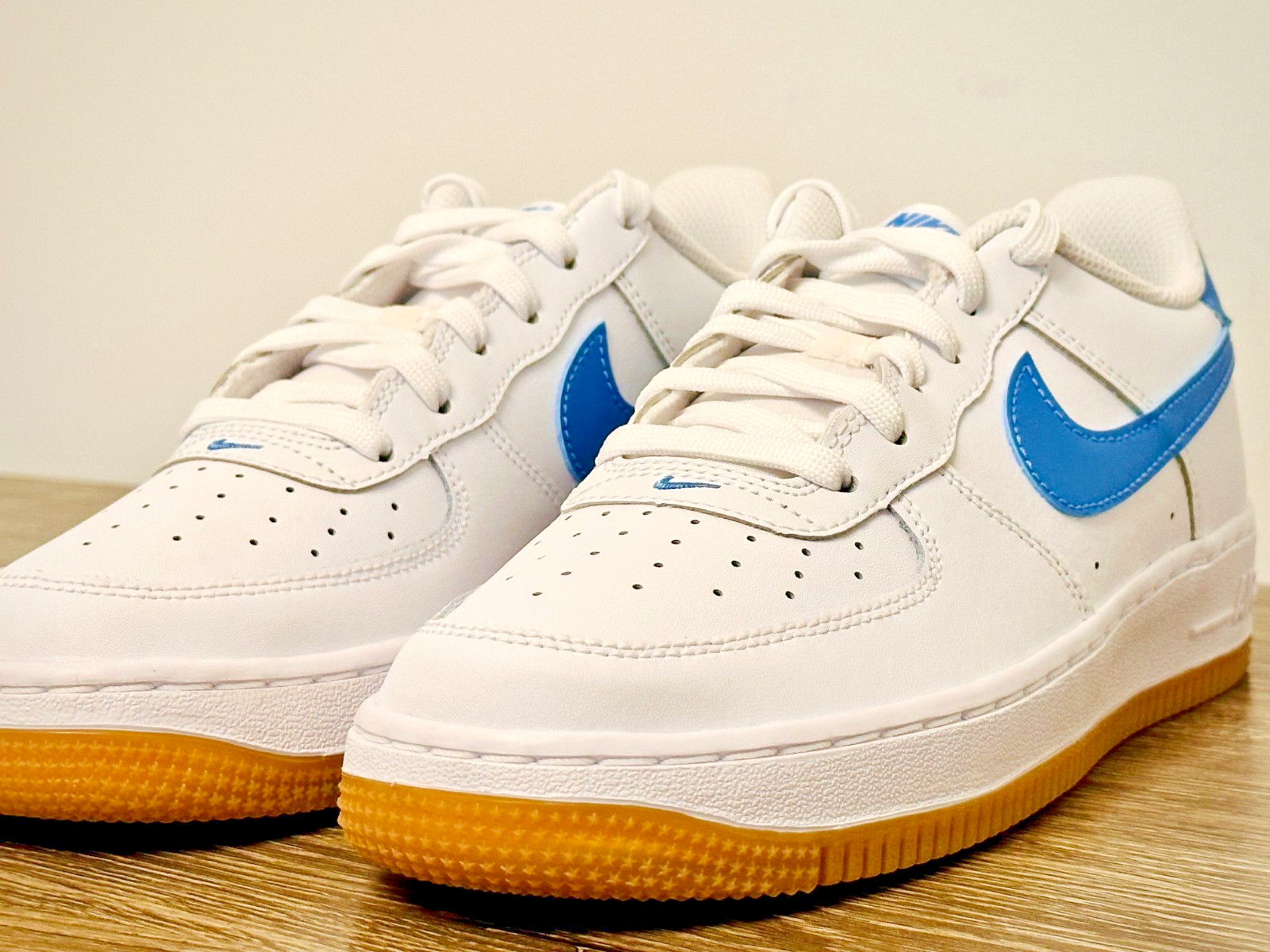 Nike Air Force 1 White/Blue Beyond/Gum – Size 5.5 Youth / 7 Women