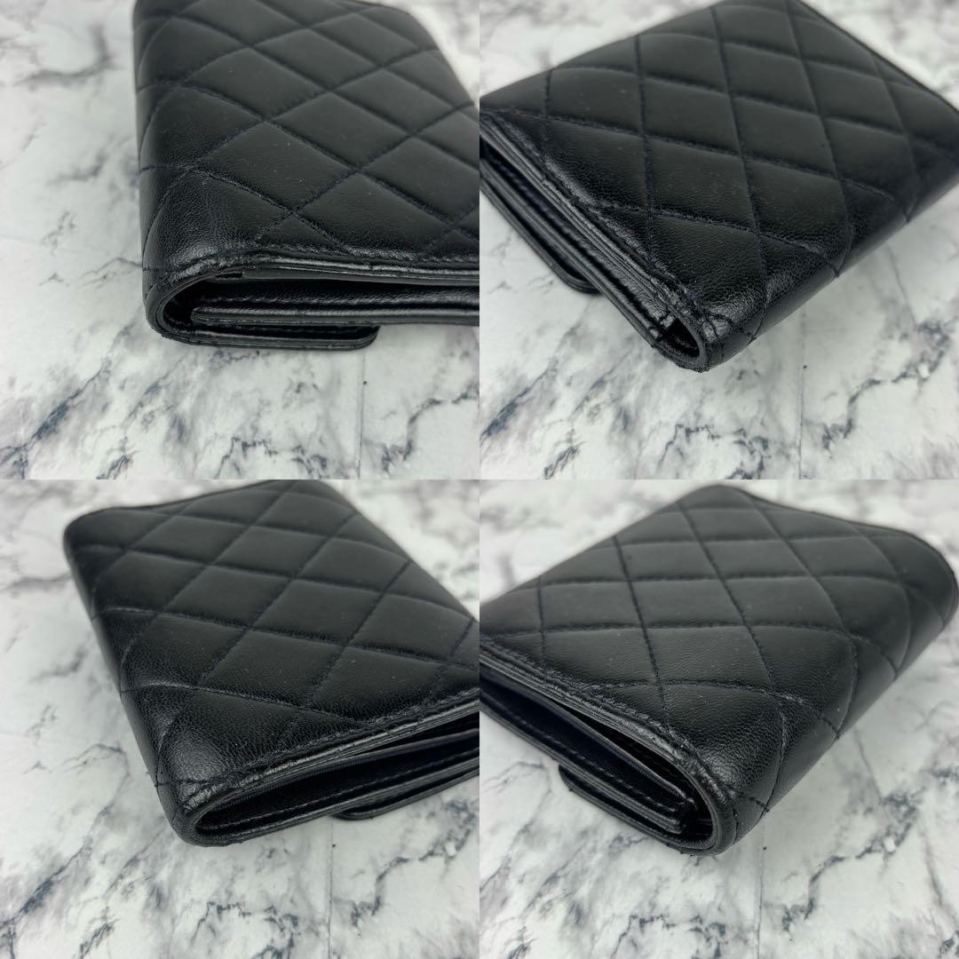 163 CHANEL Matelass lambskin tri fold wallet