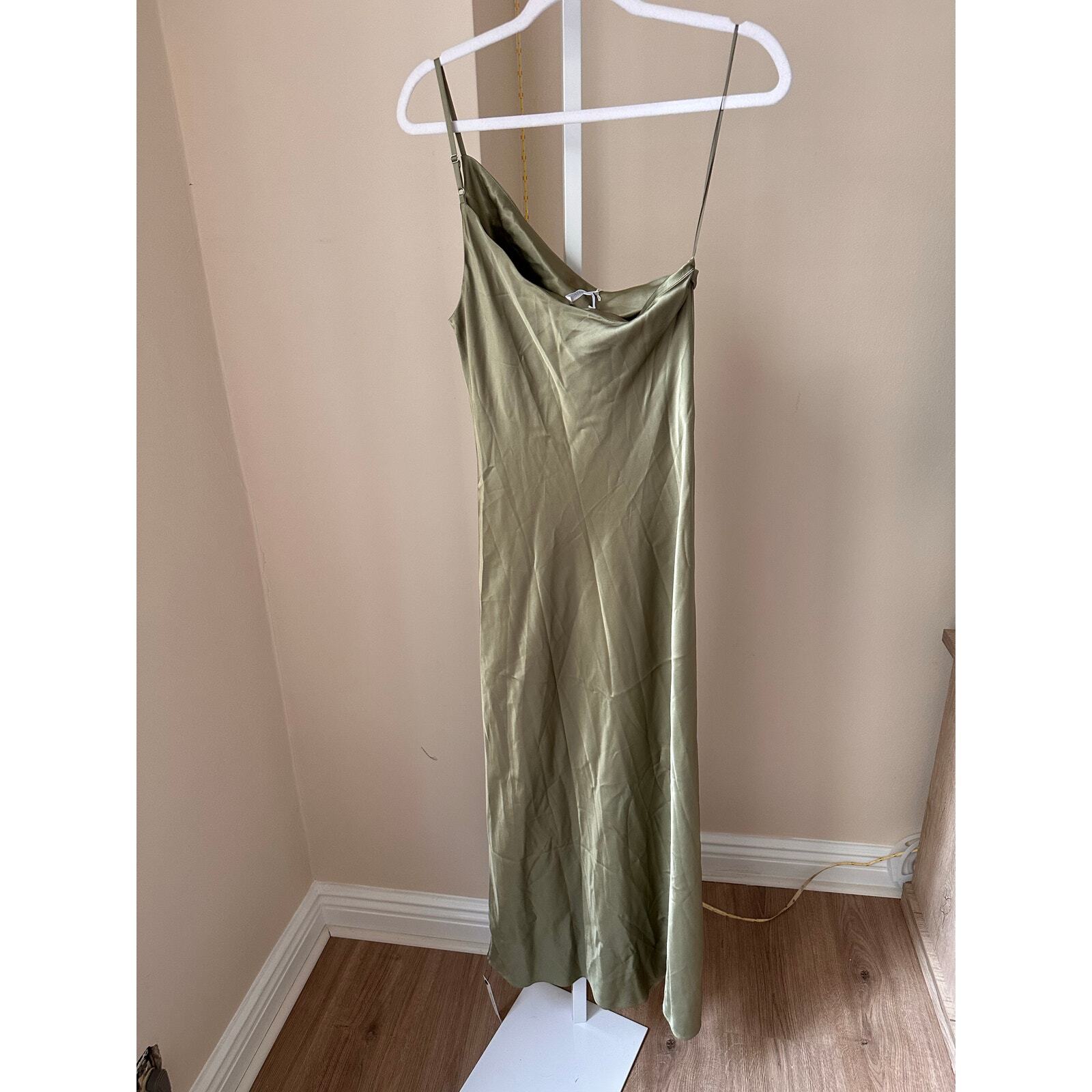 Reformation Olesia Dress Artichoke Satin Green One Shoulder size 8
