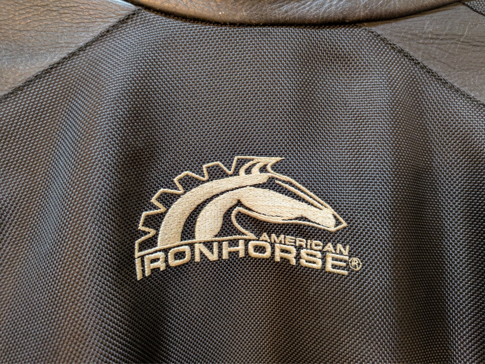 American Ironhorse lMotorcycle leather jacket XL