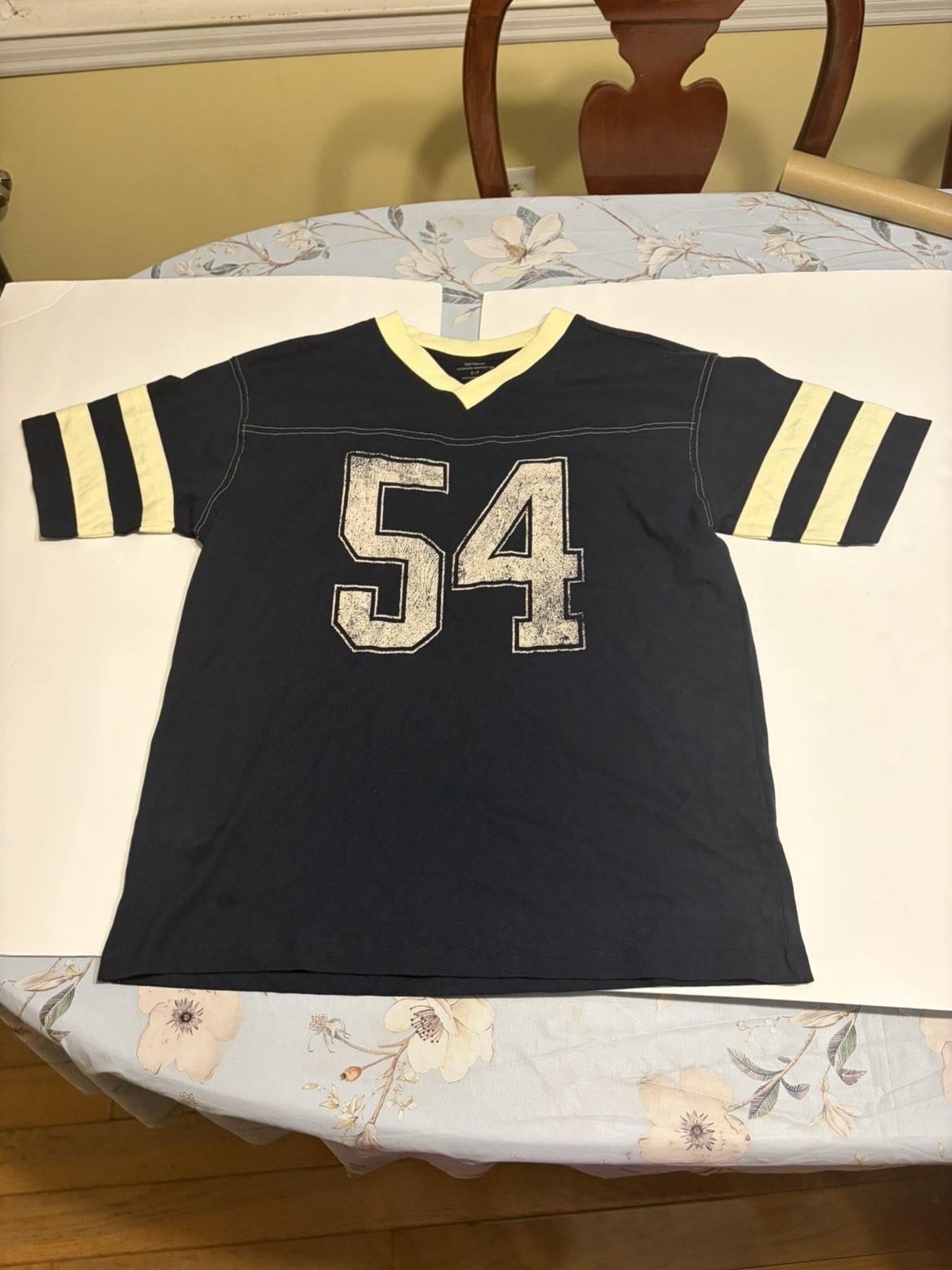 Men’s Navy/Cream V-Neck Short Sleeve Jersey Style Graphic T-Shirt #54 Striped
