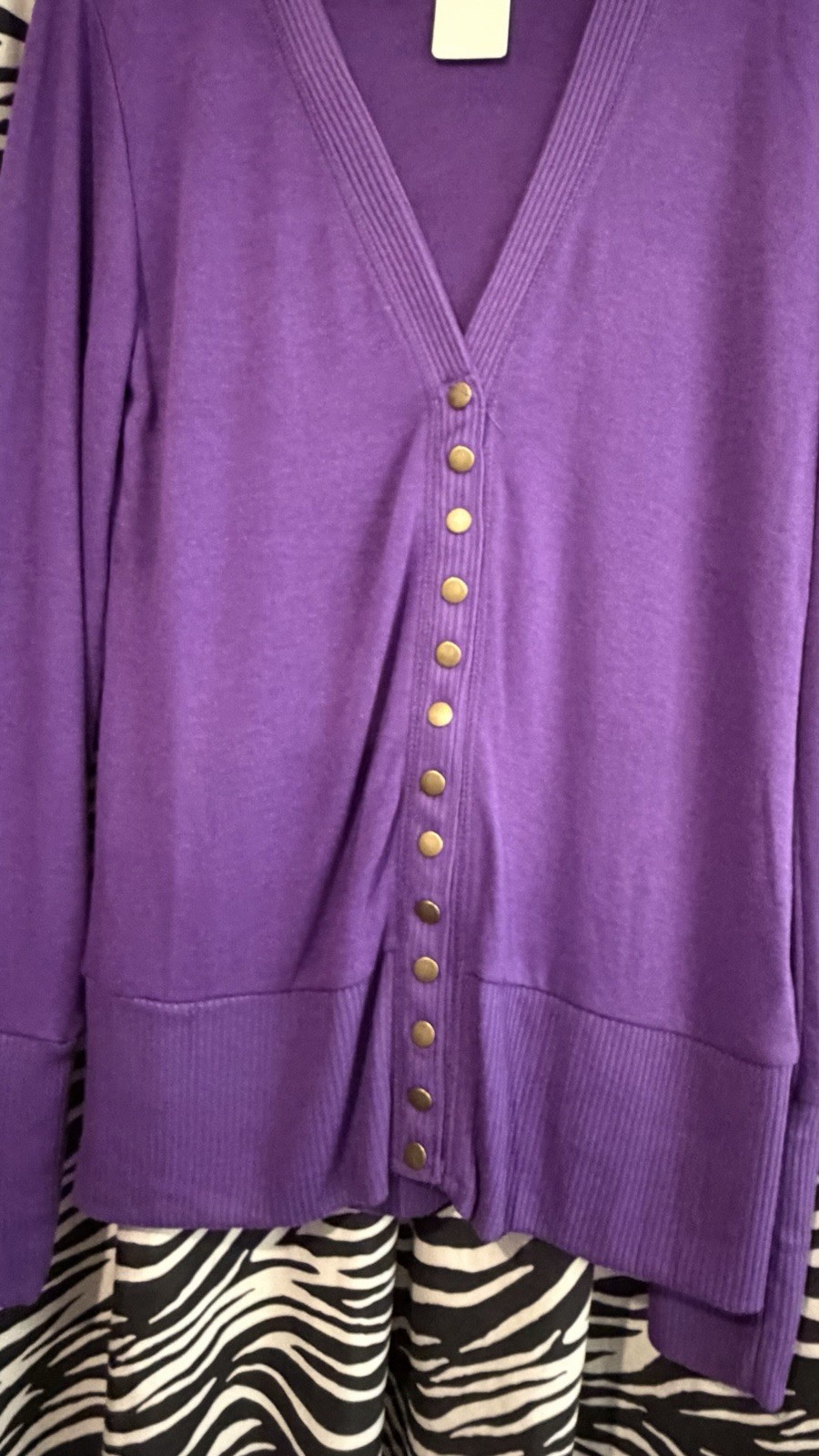 Zenana Outfitters Purple V-Neck Button Front Lightweight Knit Cardigan Sweater M