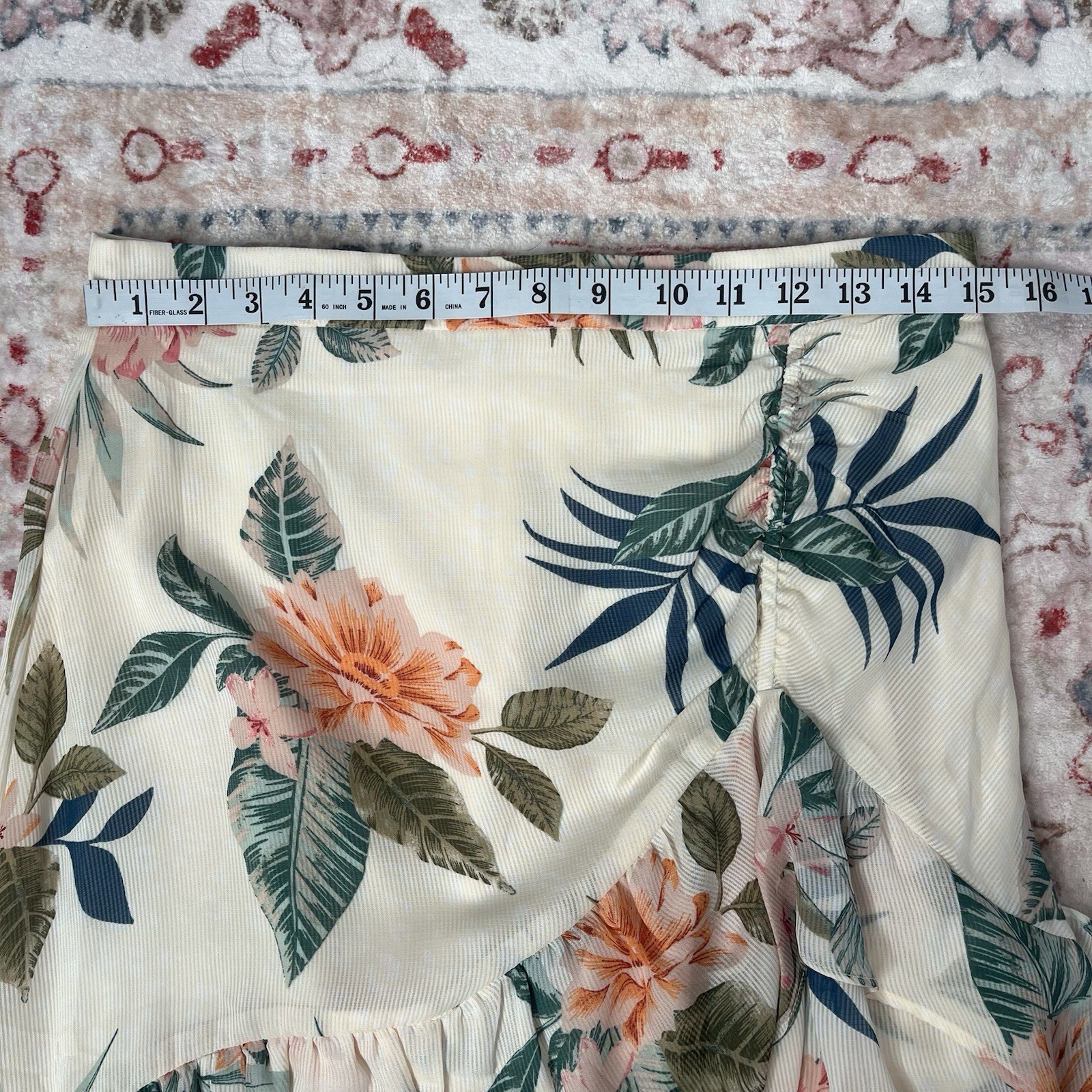 Guess Maritza Floral Tropical Print Asymmetrical Hem Ruffle Skirt sz Medium