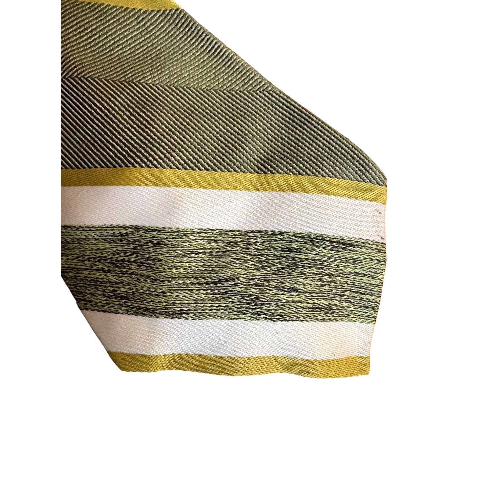 Vintage Commodore Trevira Wide Tie – Green Striped Pattern 60″ x 4″ As is