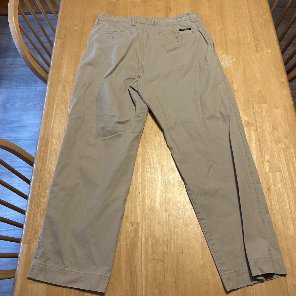 Eddie Bauer Men’s Solid Beige Chino Pants Straight Leg Flat Front Button 34W