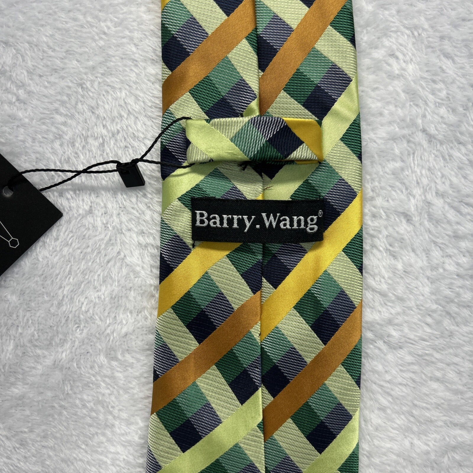 Barry Wang Multicolor 3.25”x 60” Men’s Necktie 100% Silk NWT