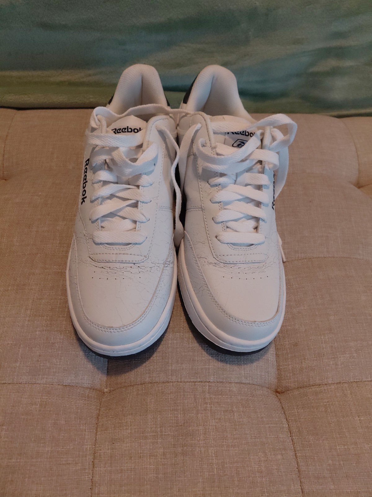 Reebok Men’s Classic Leather Sneakers Size 10.5