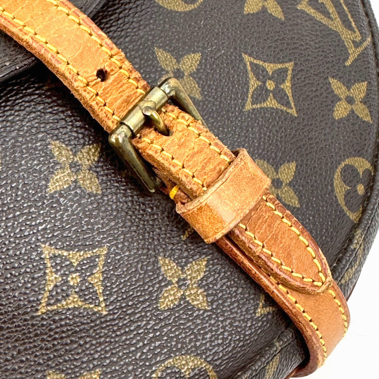 Louis Vuitton Shanti Shoulder Bag Half Moon LV Leather Authentic