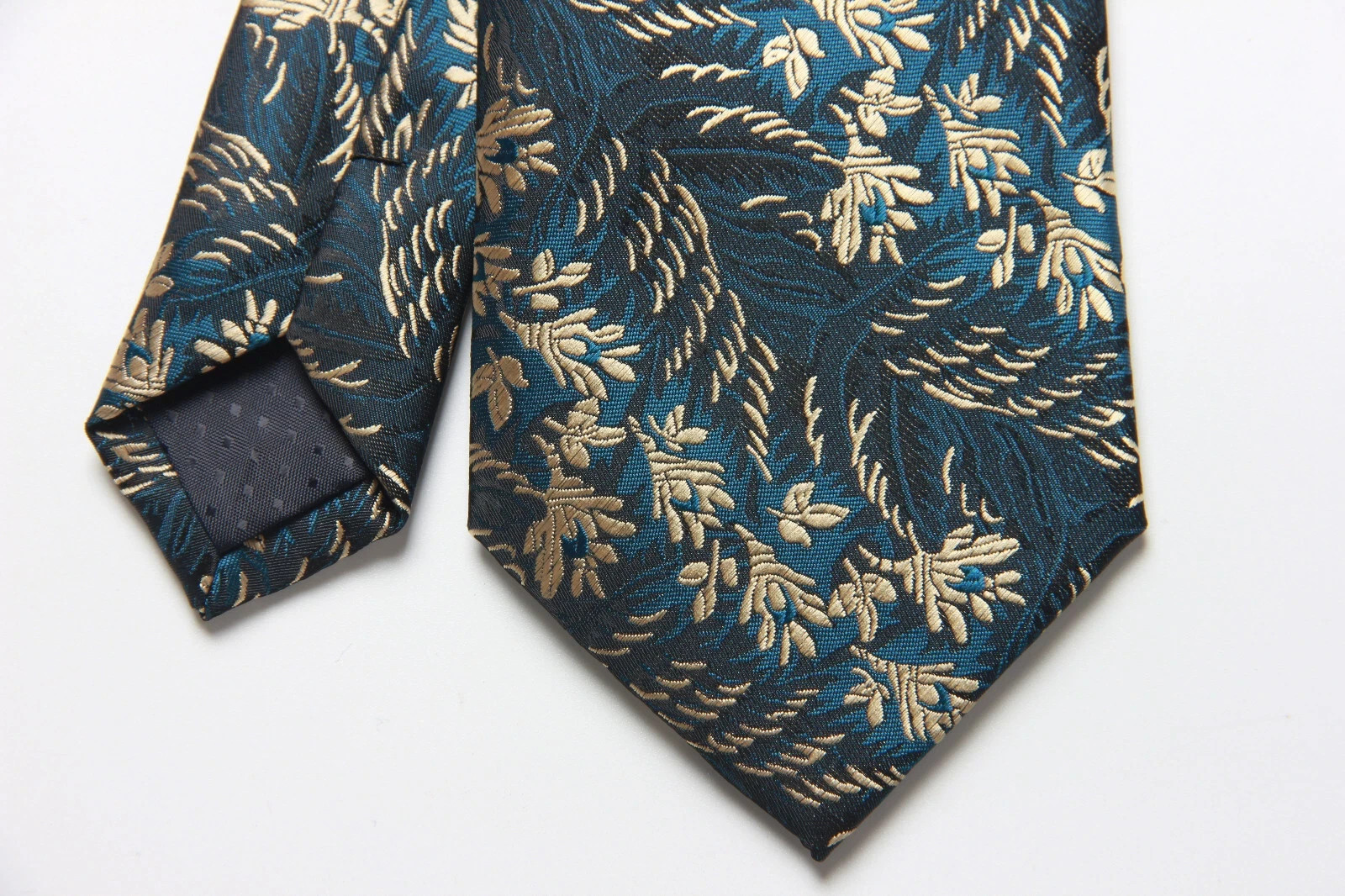New Classic Floral Blue Gold JACQUARD WOVEN 100% Silk Men’s Necktie Tie