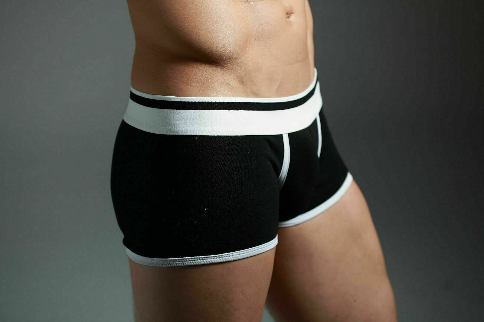 5pcs Men’s Classic Cotton Underwear Sexy Low-rise Breathable Boxer Briefs Black