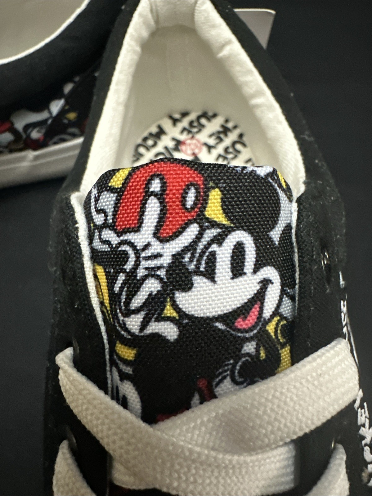 Mickey Mouse Lace Up Canvas Size 11.5 M 13W Shoes DISNEY Ground Up vans converse