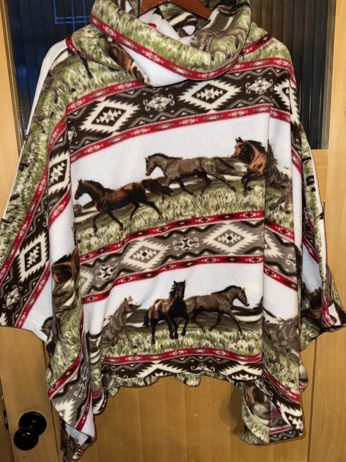 Black Mountain Horse Delight Ultra Plush Fleece Ponch One Size Fits All USA