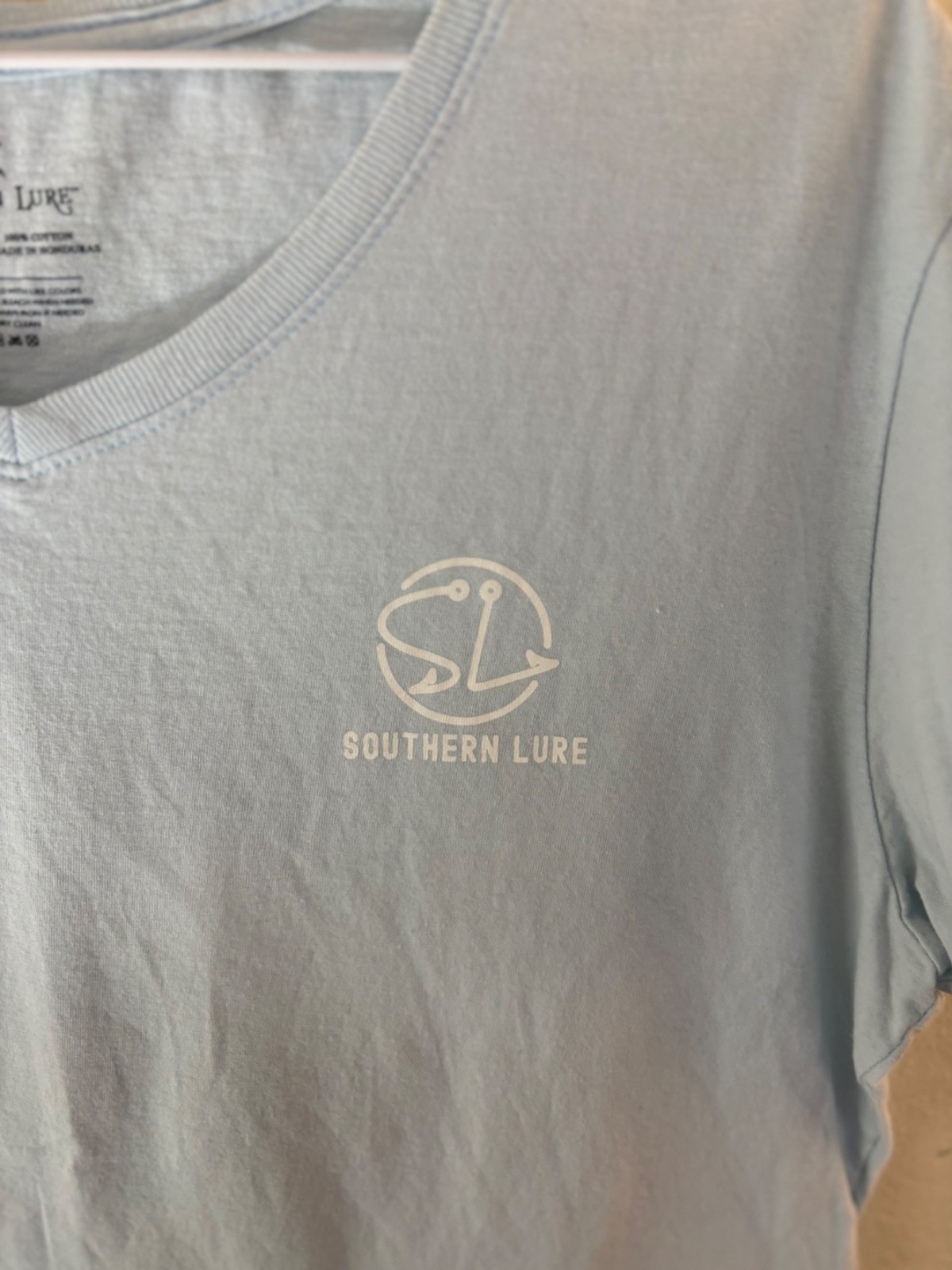 Southern Lure Women’s XL T Shirt Seahorse Coastal Beach Fishing V Neck Blue Tee