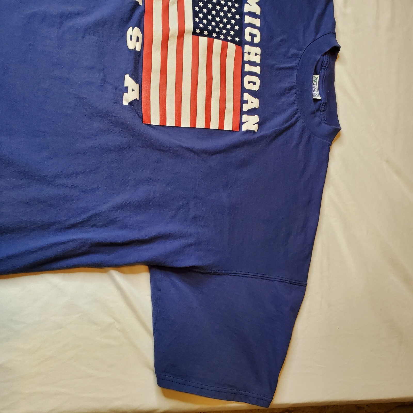Vintage Discus Athletic T-shirt Michigan USA Mens 4XL Blue Flag 30Wx29L