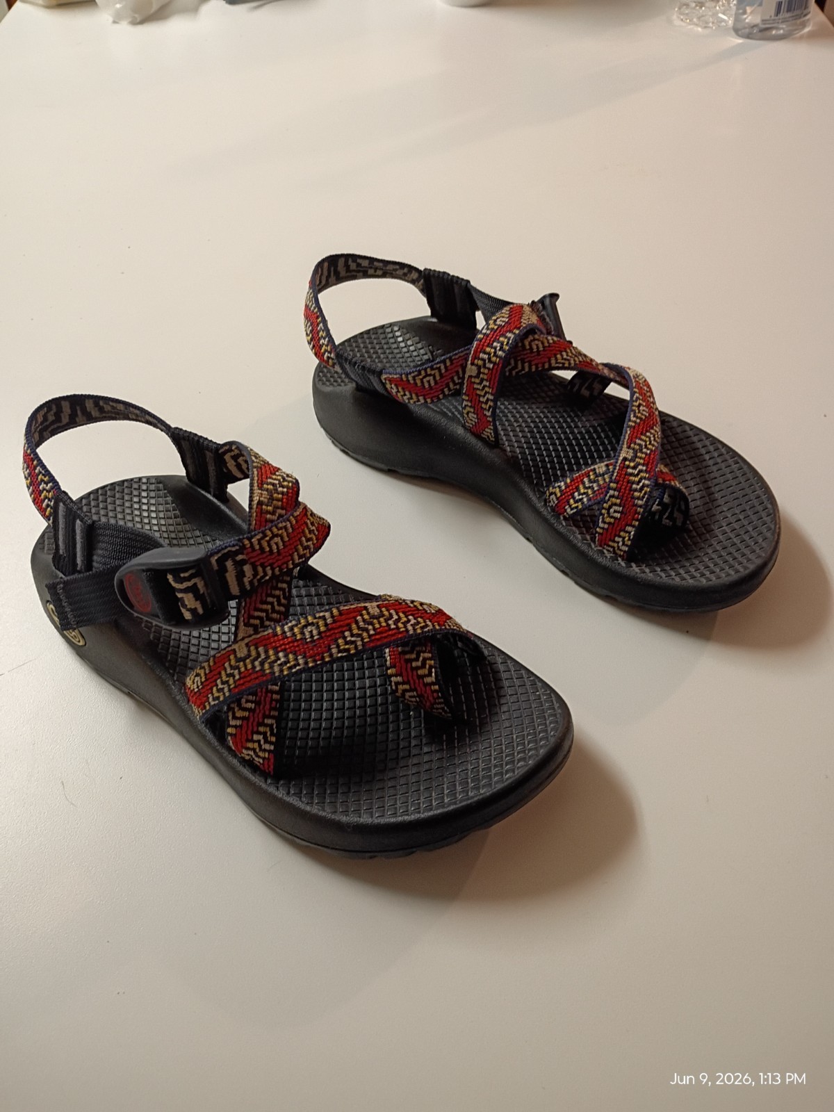Classic Chaco ZX/2 Women’s Size 6 Blue Red Yellow Outdoor Hiking Sandals