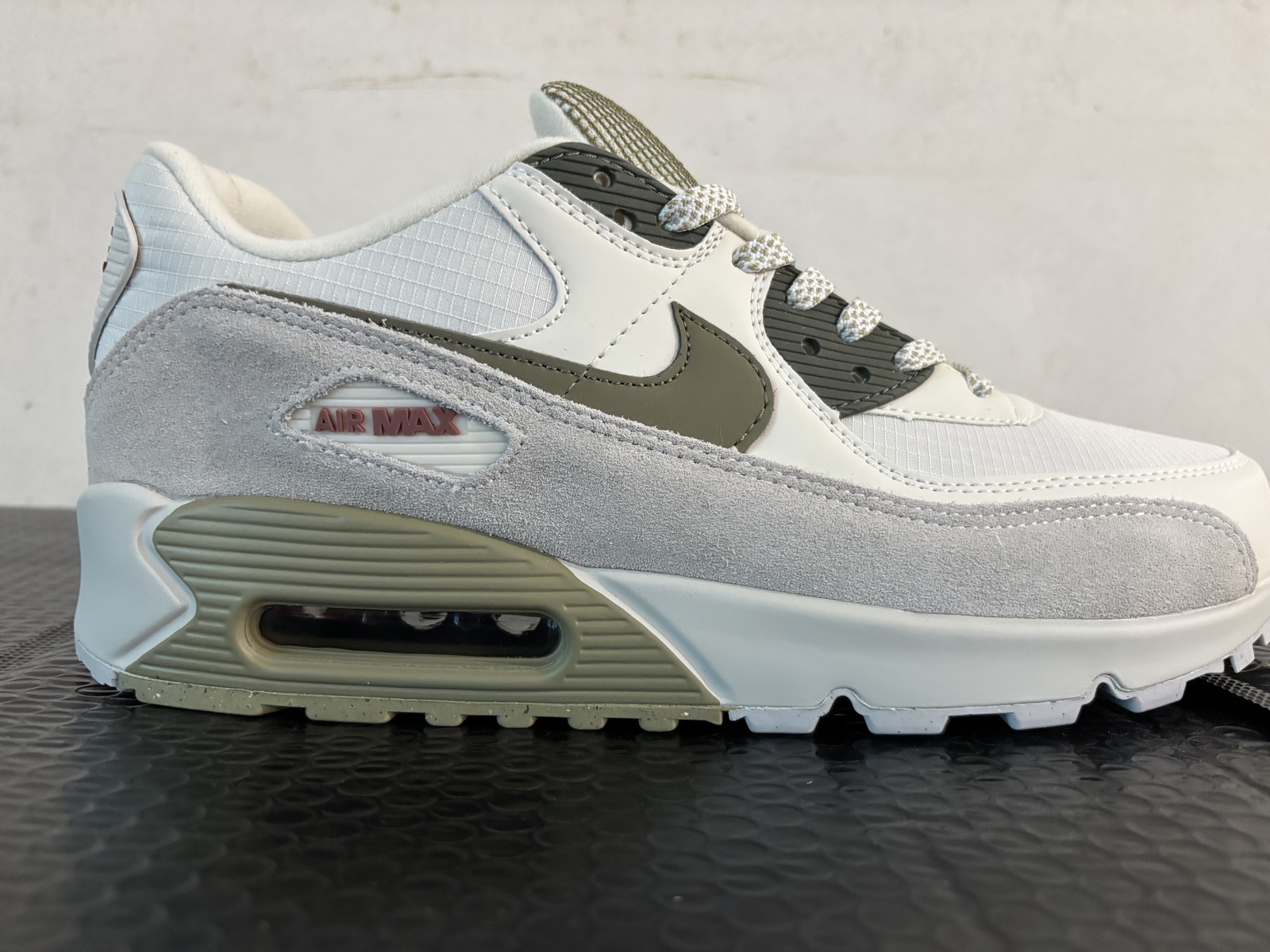 Men’s Shoes Nike Air Max 90 Running Sneaker NO BOX