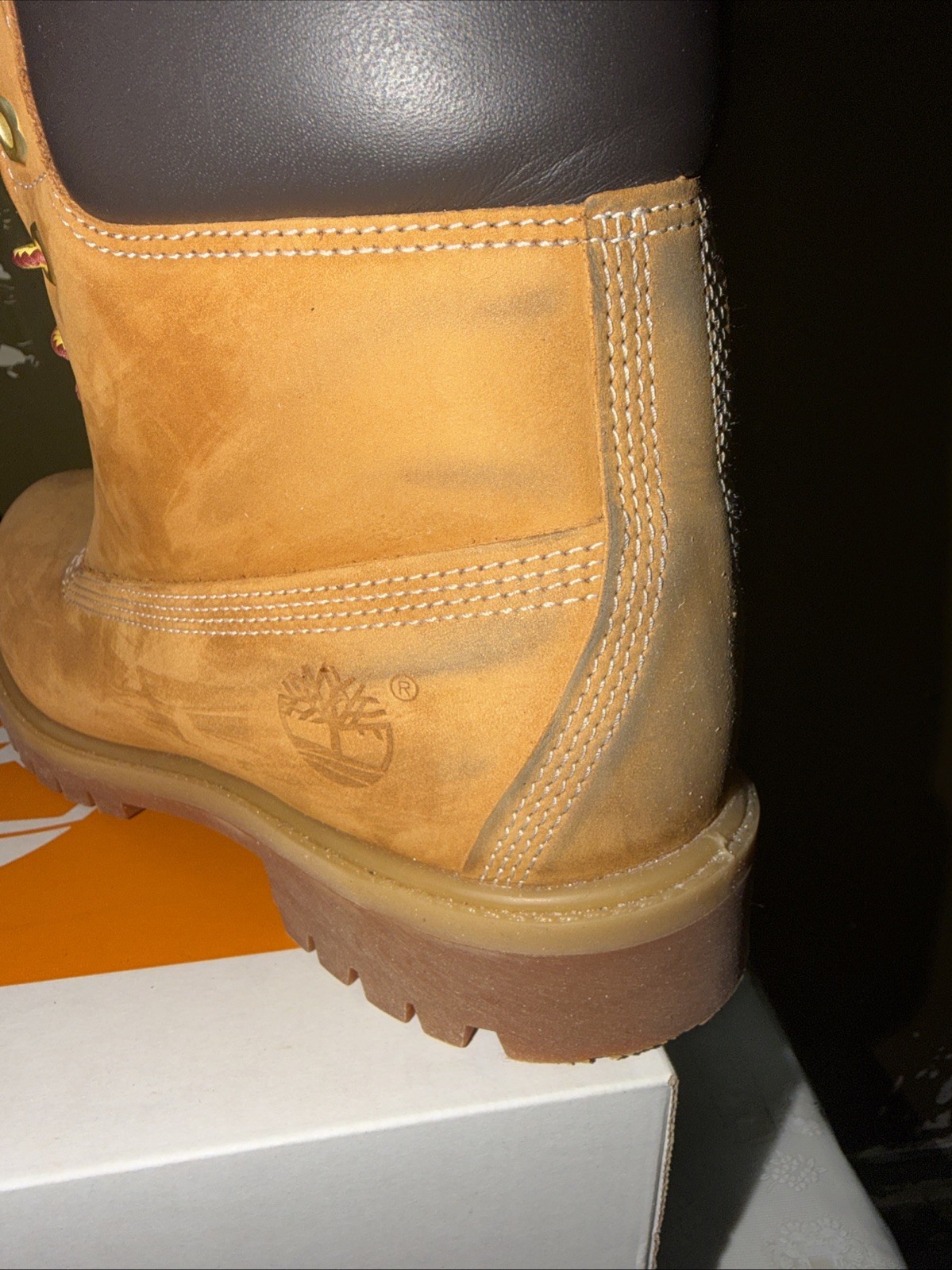 Timberland Men’s 6-inch Premium Waterproof Boot, Wheat Size 8.5M