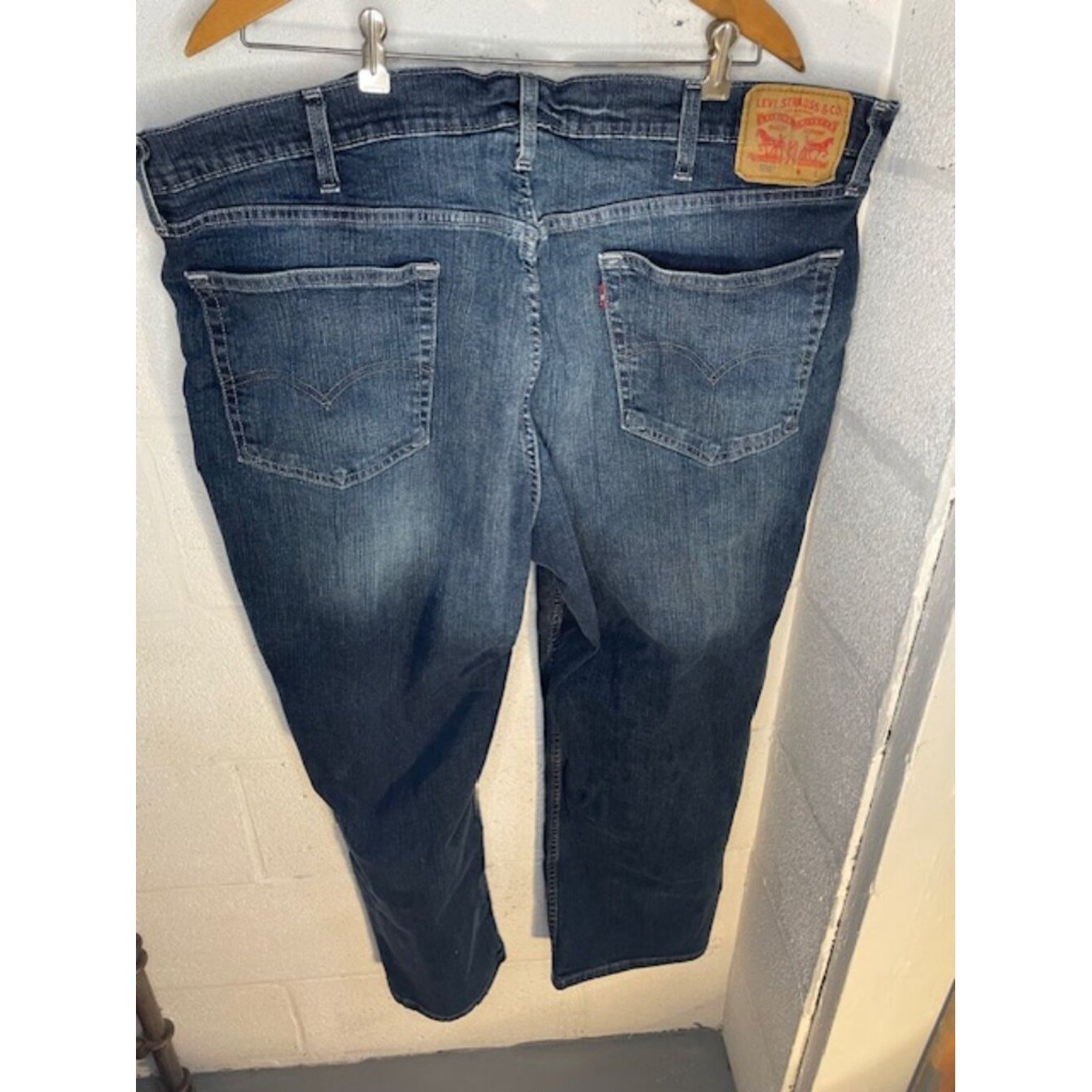 Levi Strauss 559, Regular Fit, Size 42/30