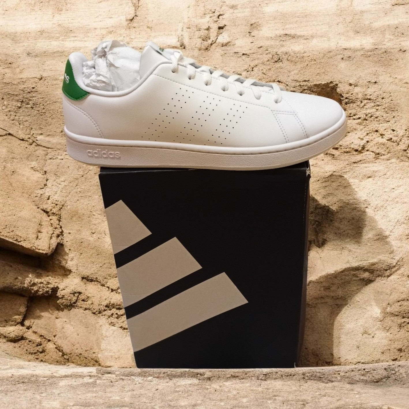 adidas Advantage White Green Lace Up Low Top Men’s Athletic Sneakers New w/Box