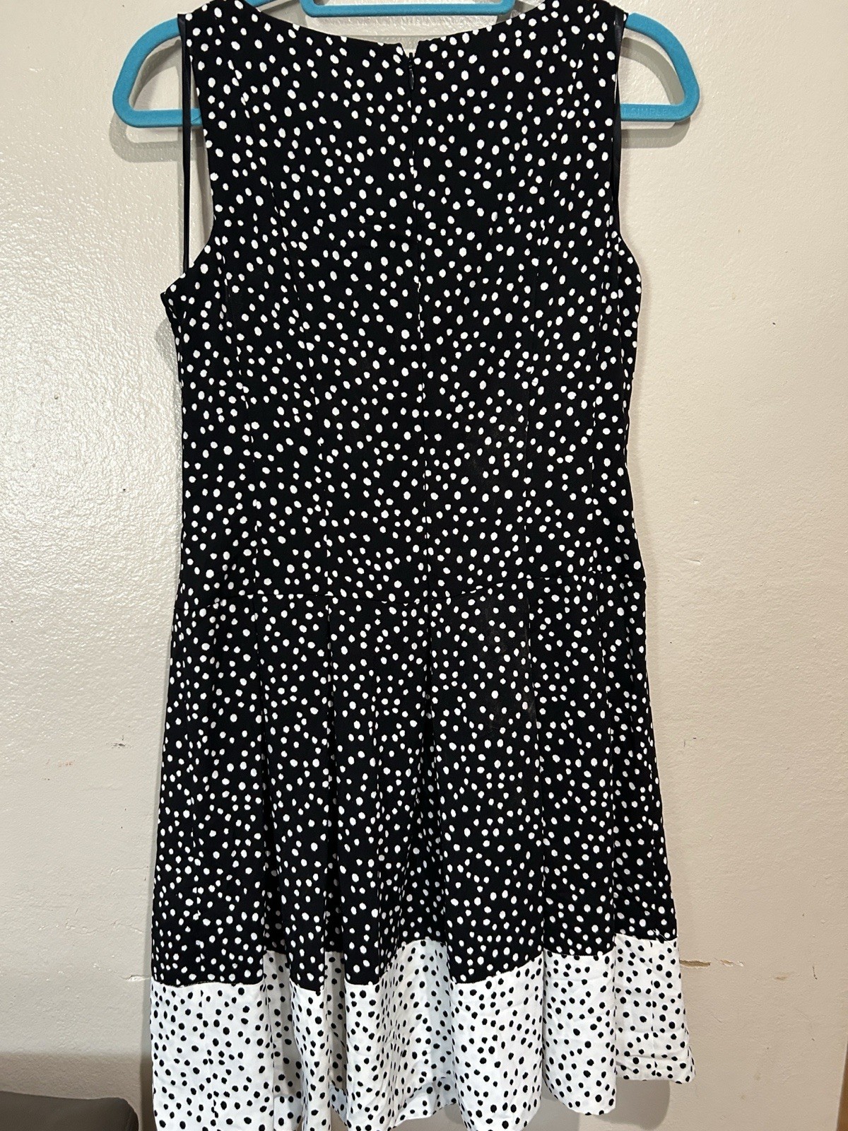 Lauren Ralph Lauren Black/White Polka Dot Fit & Flare Knee Dress Sz 6