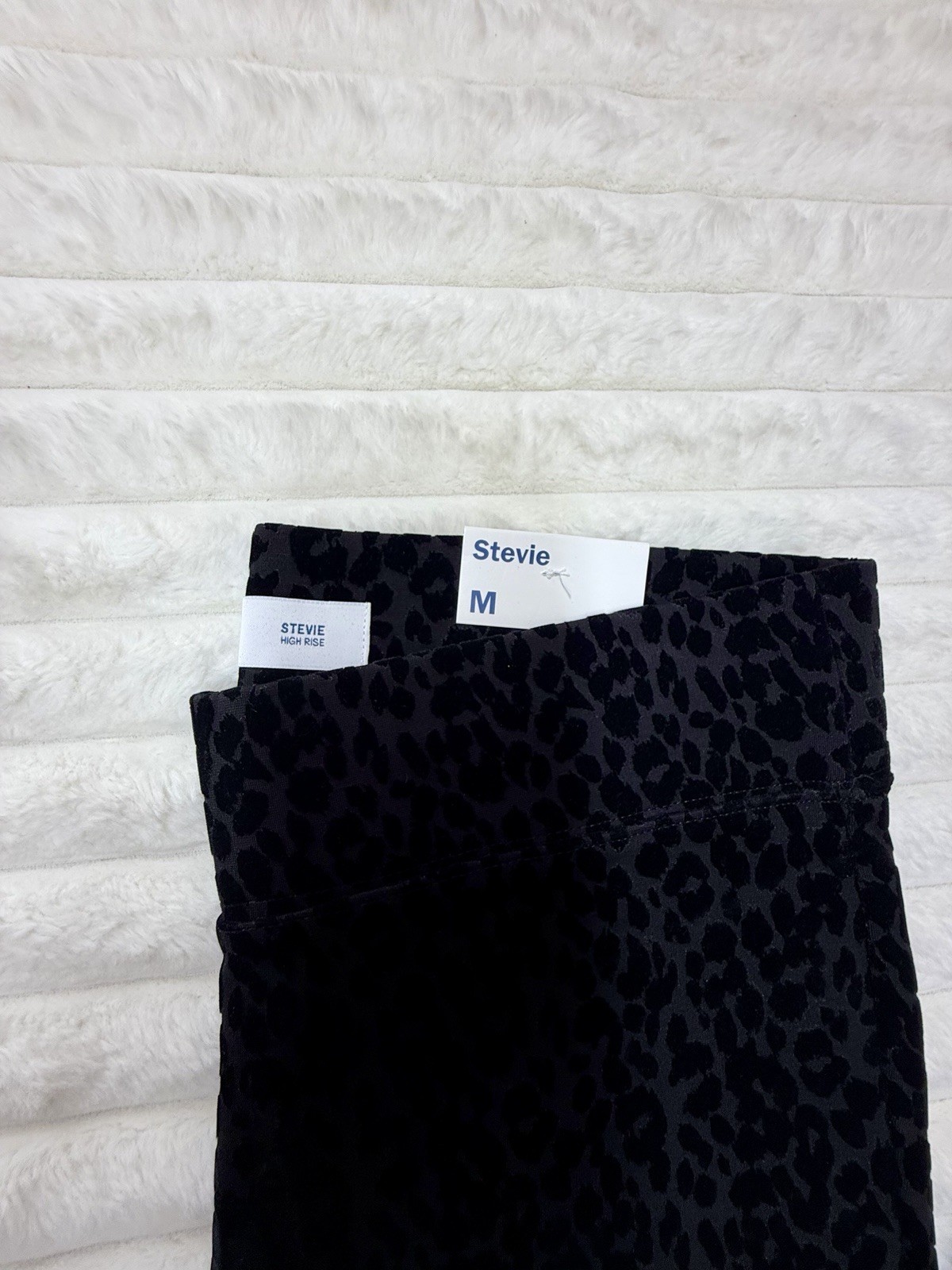 Stevie High Rise Women’s Black Leopard Animal Print Ankle Leggings Size M