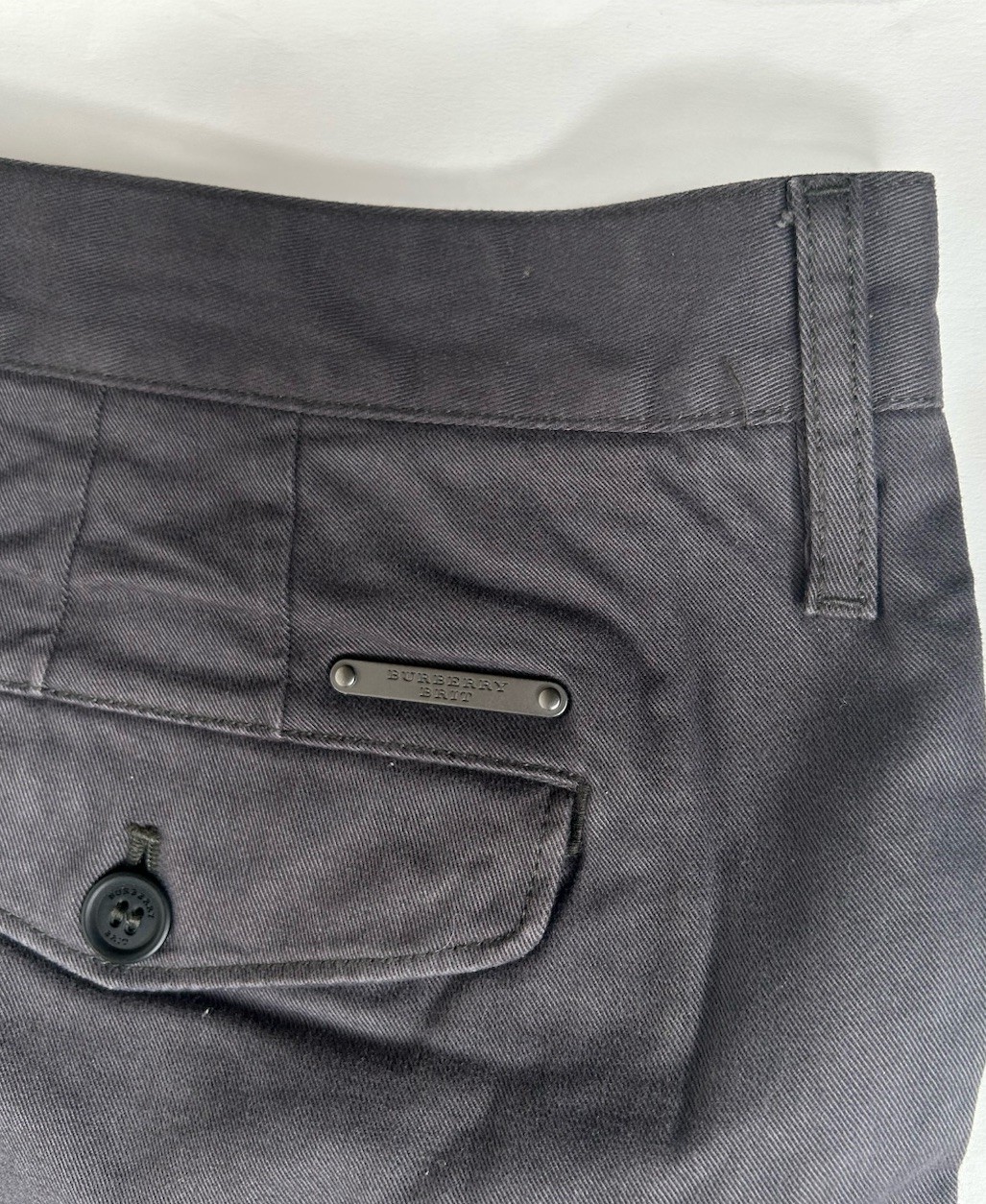Burberry Brit Men’s Straight Leg Chino Trousers – Dark Grey / Charcoal 30×32