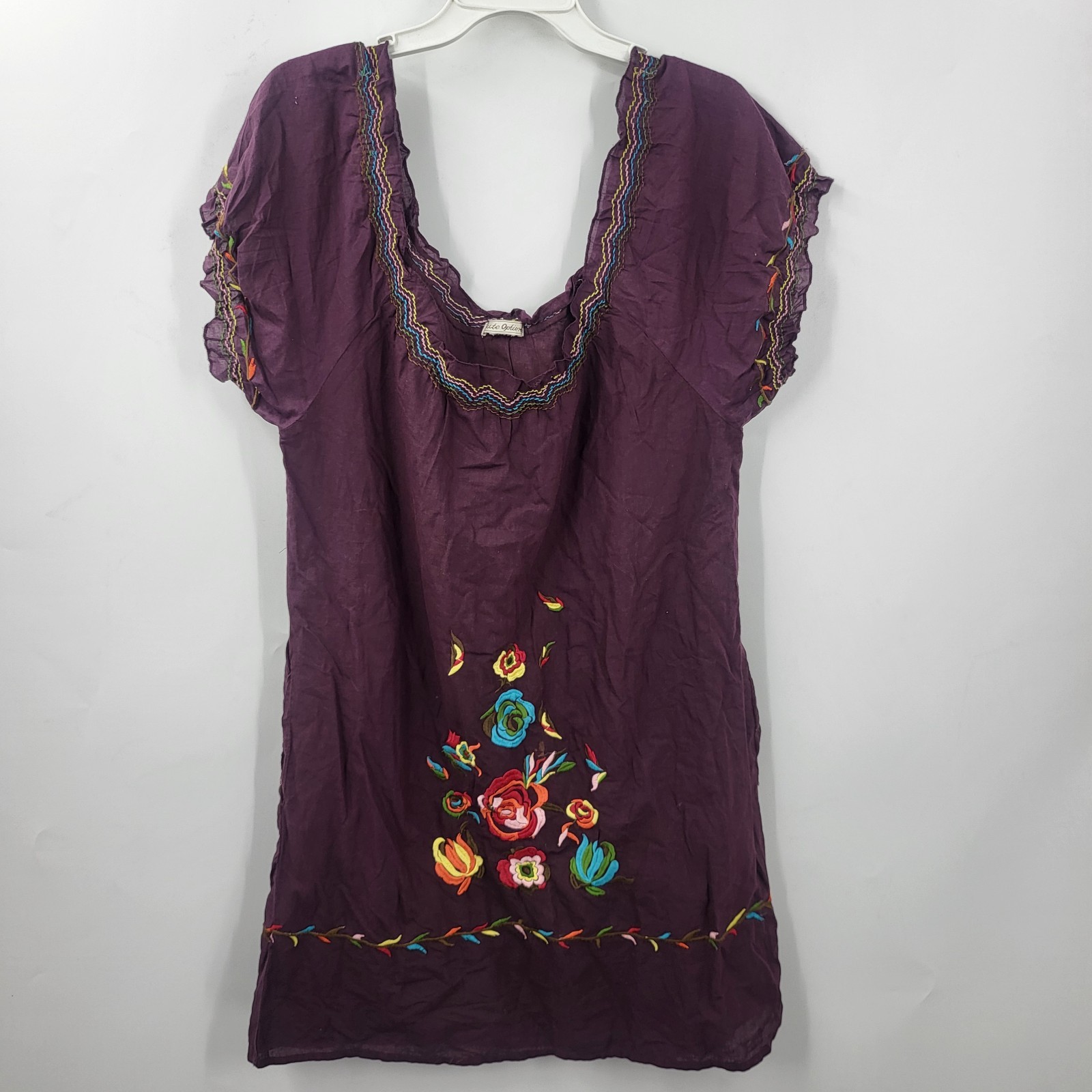 CUTE OPTION purple elastic neckline embroidery purple tunic top NO SIZE TAG