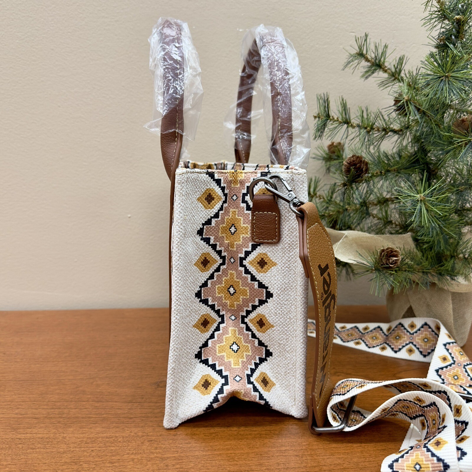 Wrangler Tote Crossbody Aztec Purse Coffee Brown Southwestern Bag NWT